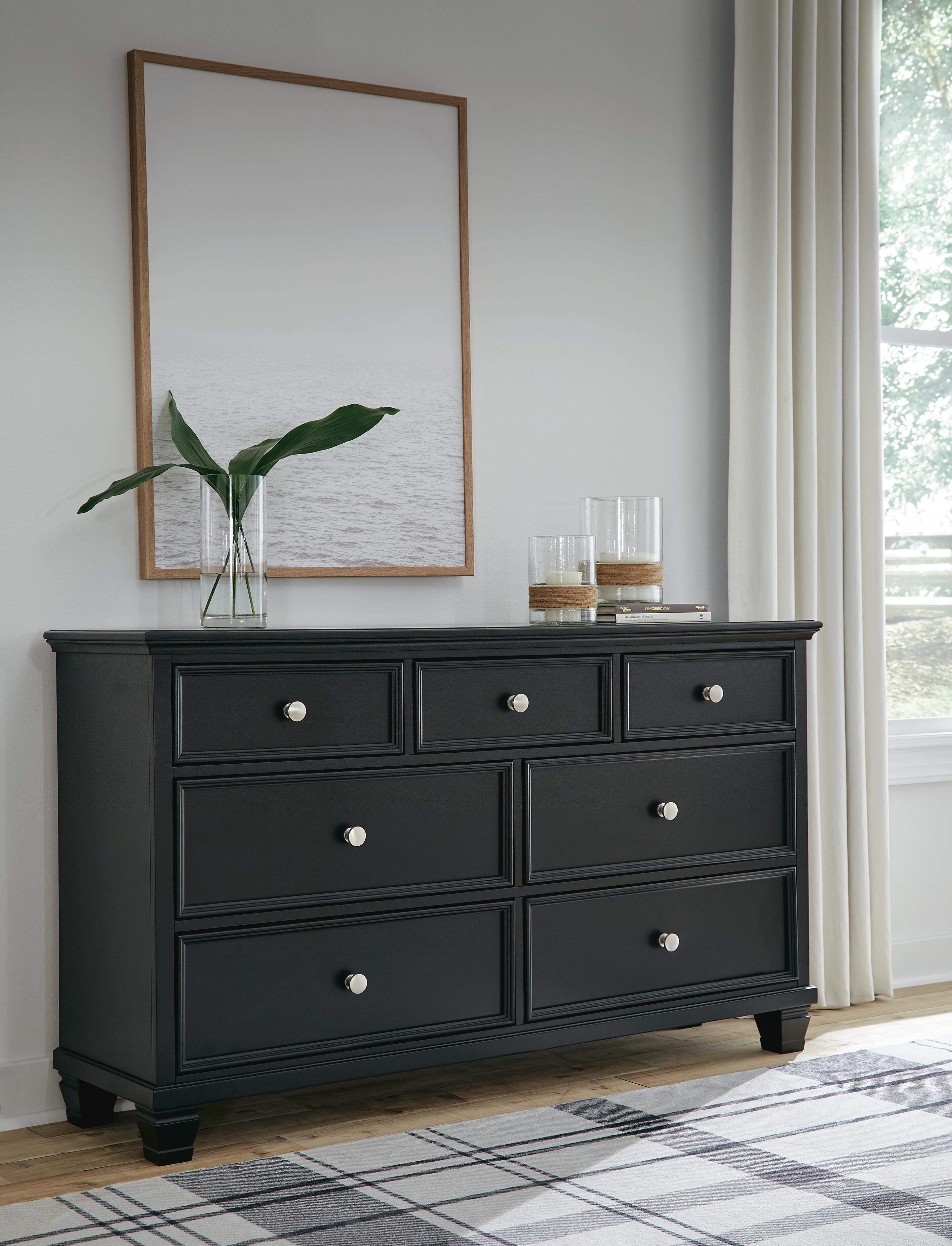 Dar Furniture - Ashley Furniture - Lanolee Dresser - Dresser / Black - B687-31
