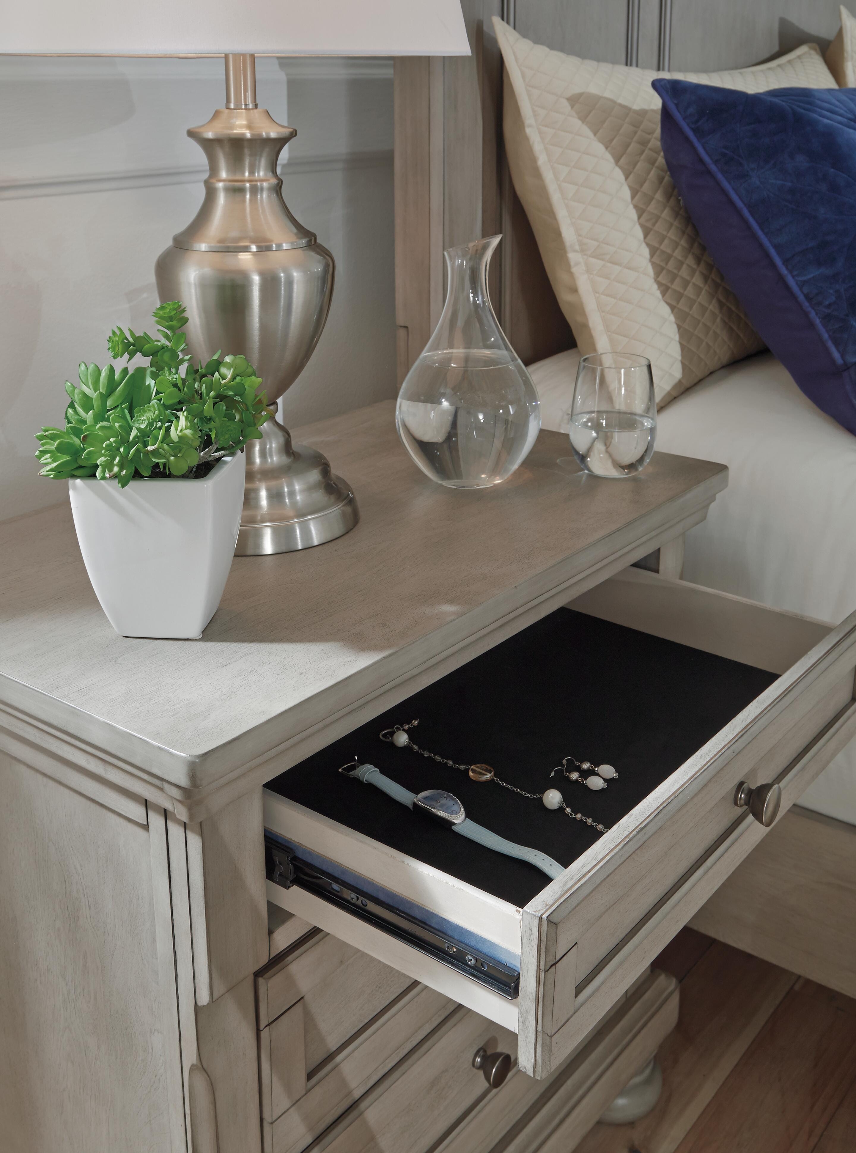 Lettner Nightstand