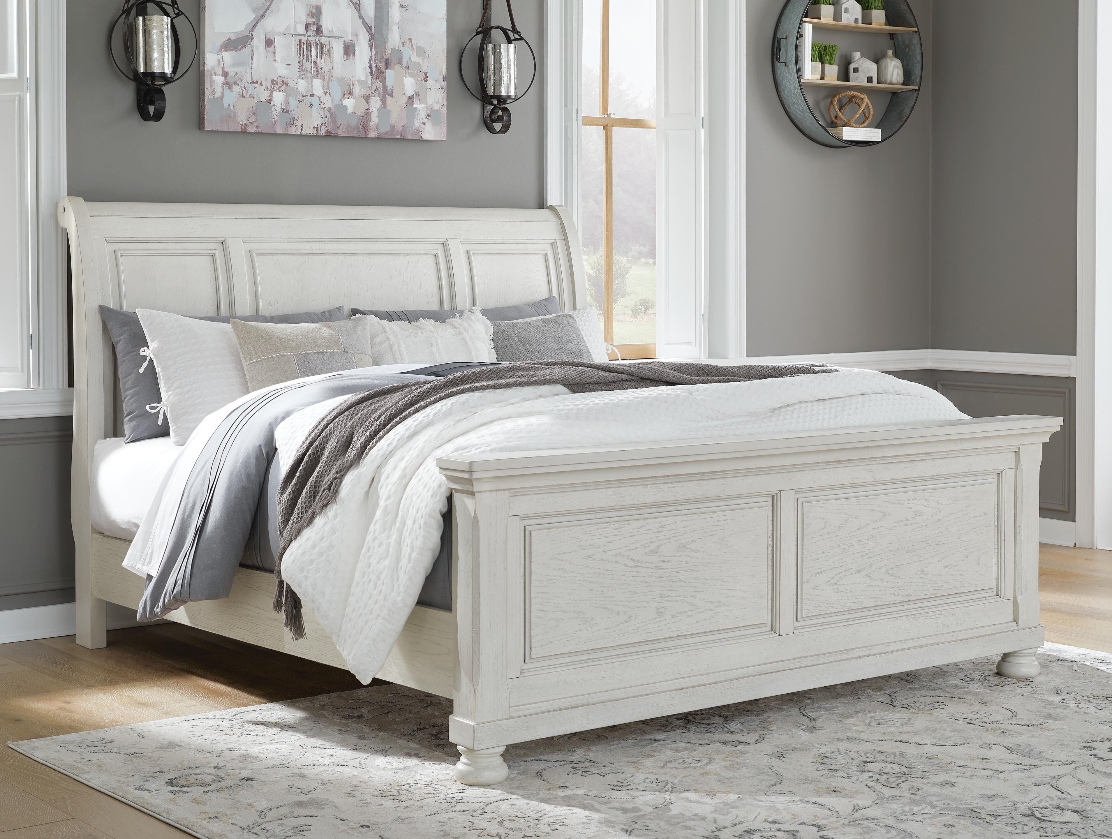 Dar Furniture - Ashley Furniture - Robbinsdale Queen Sleigh Bed - Queen Sleigh Bed / Antique White - B742B23