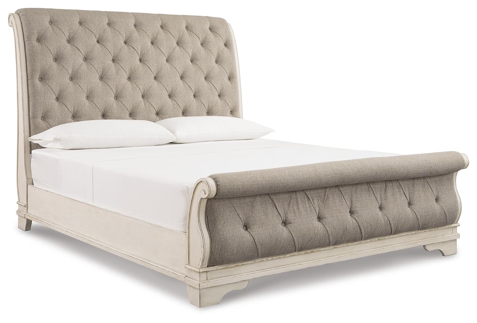Realyn California King Sleigh Bed