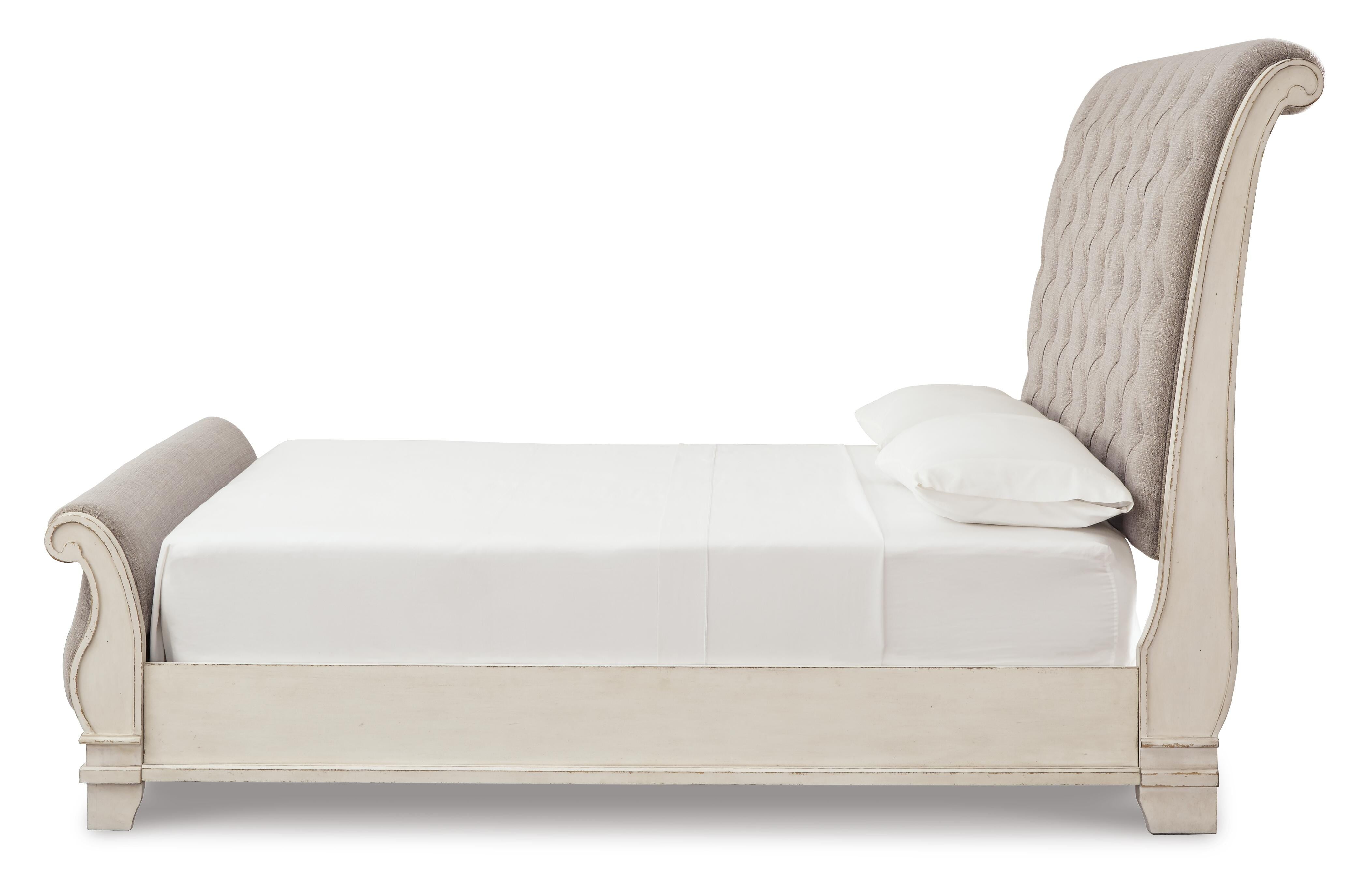 Realyn King Sleigh Bed
