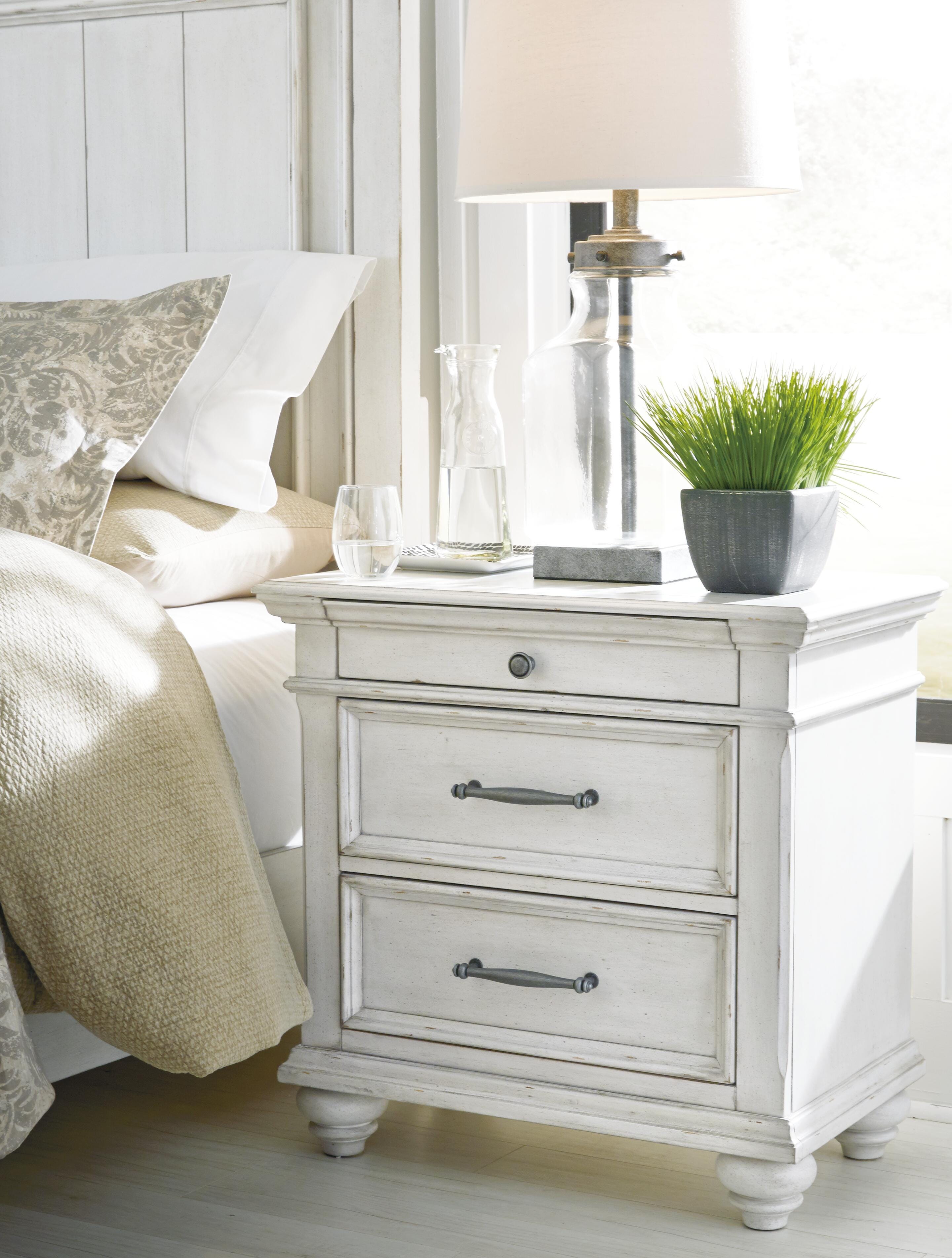 Dar Furniture - Ashley Furniture - Kanwyn Nightstand - Three Drawer Night Stand / Whitewash - B777-93