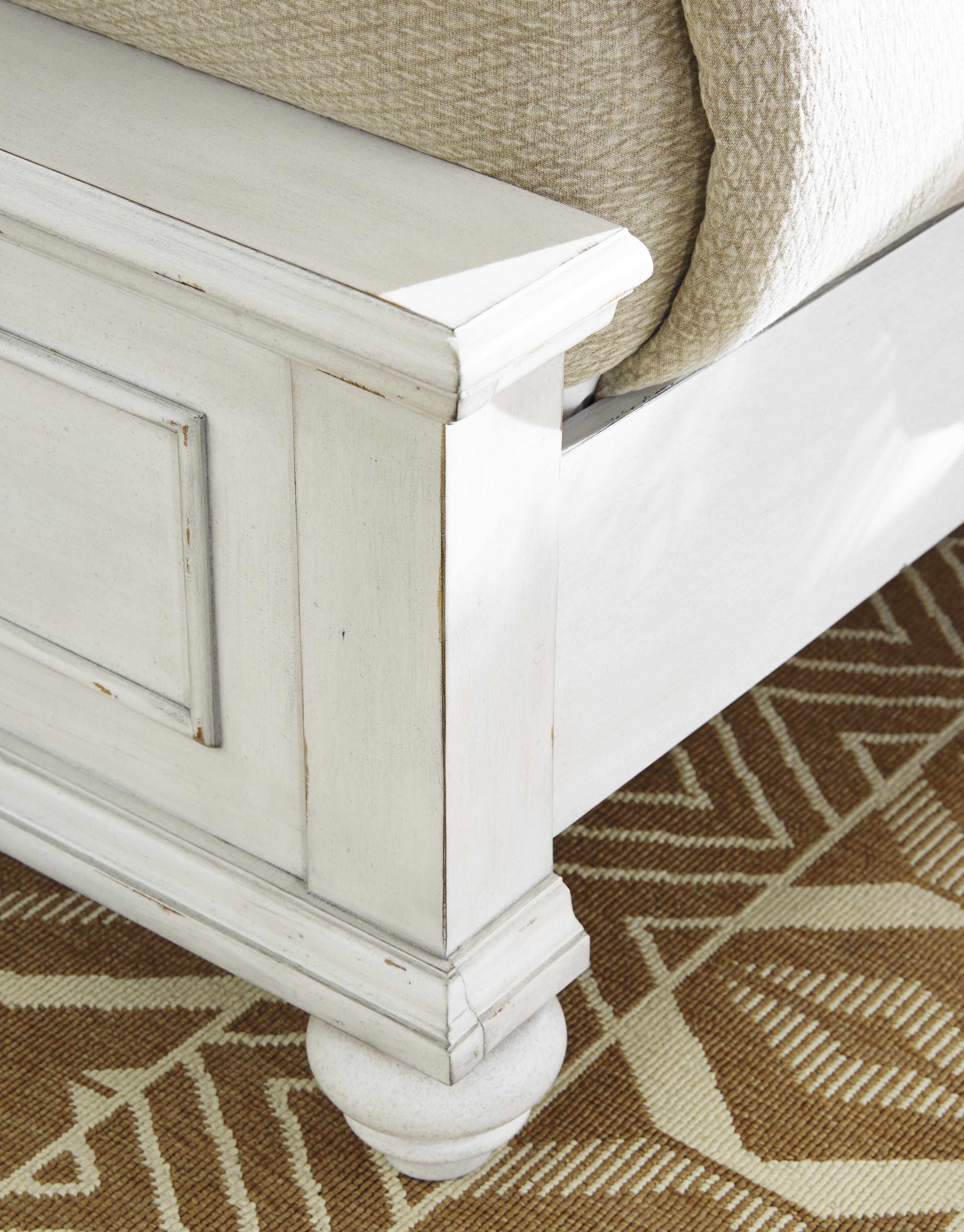 Kanwyn California King Panel Bed with Storage Bench
