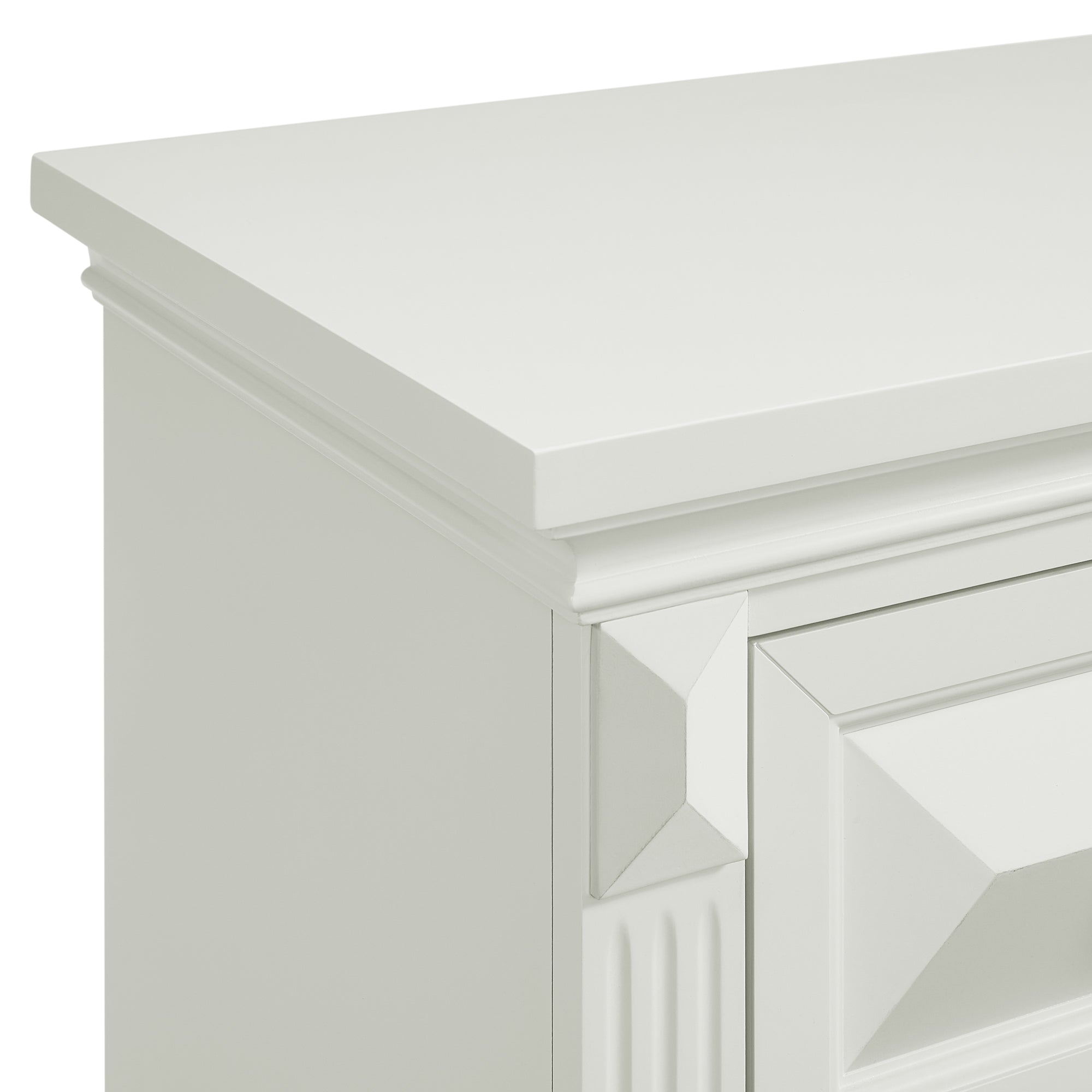 Bridgestone Queen Panel 4PC Bedroom Set in Antique White