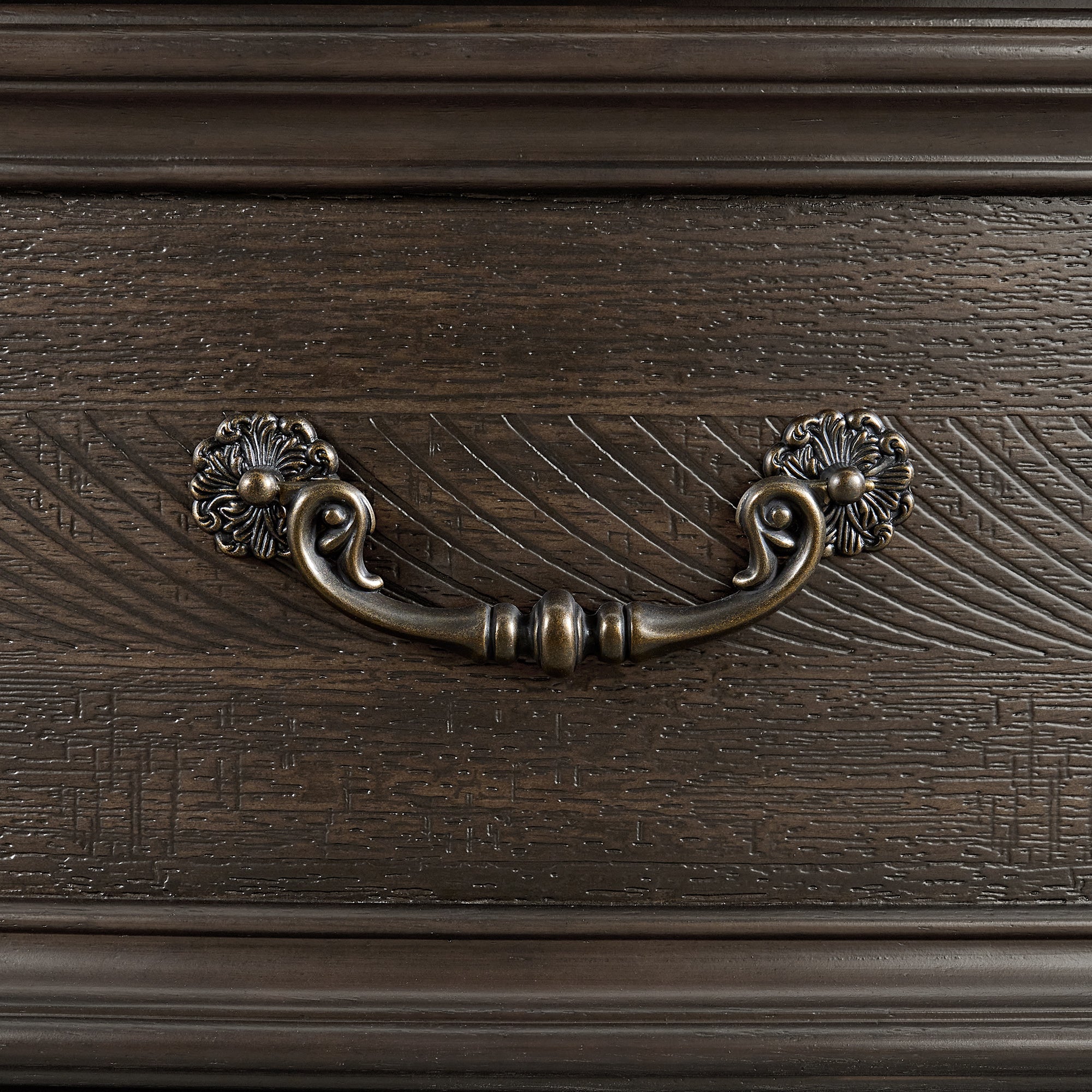 Brunswick 2-Drawer Nightstand with USB in Mahogany