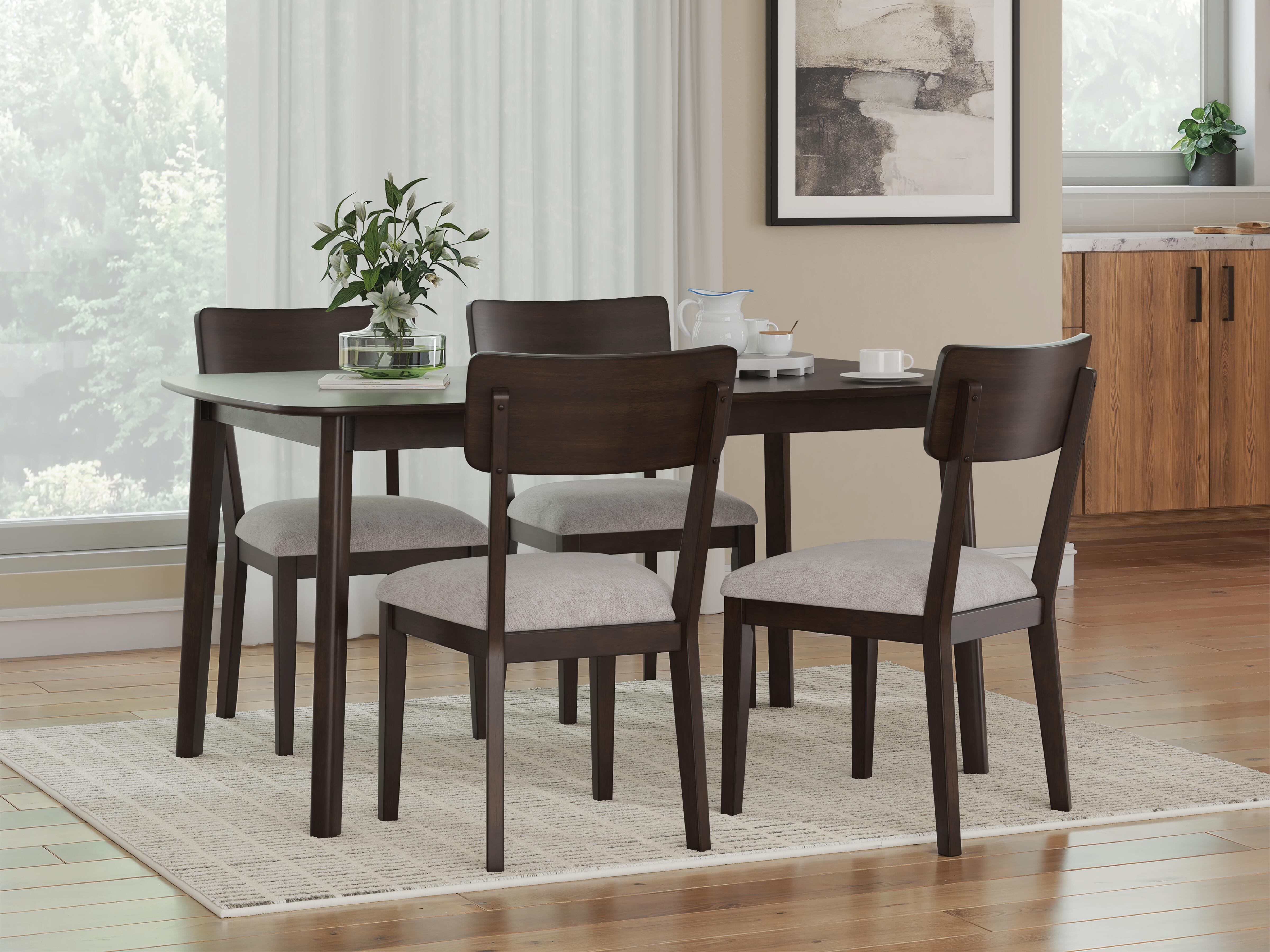 Dar Furniture - Ashley Furniture - Mallenette Dining Table and 4 Chairs (Set of 5) - Dining Room Table Set (5/CN) / Merlot - PCD607-225