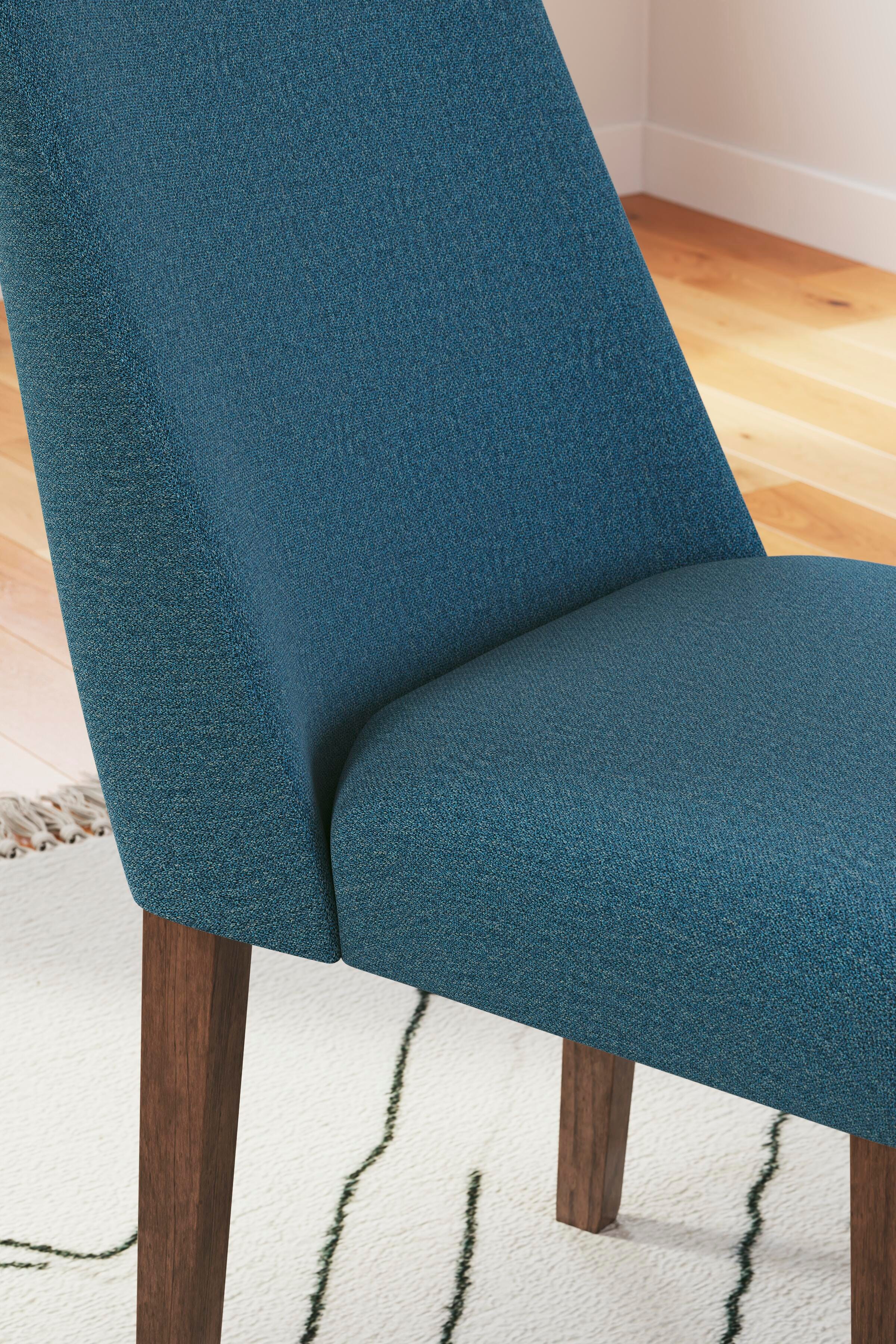 Lyncott Dining Chair (Set of 2)