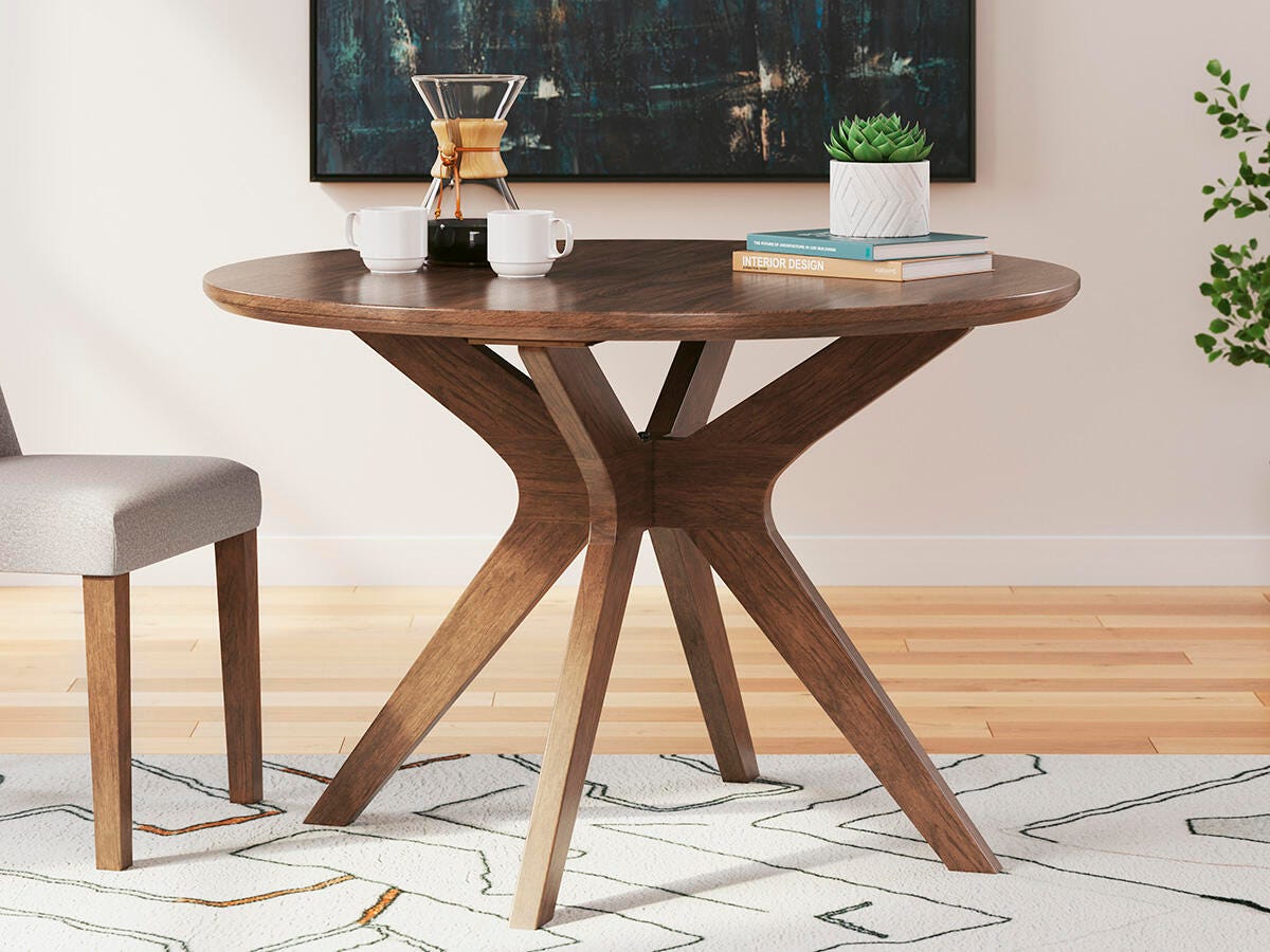 Dar Furniture - Ashley Furniture - Lyncott Dining Table - Round Dining Room Table / Brown - D615-15