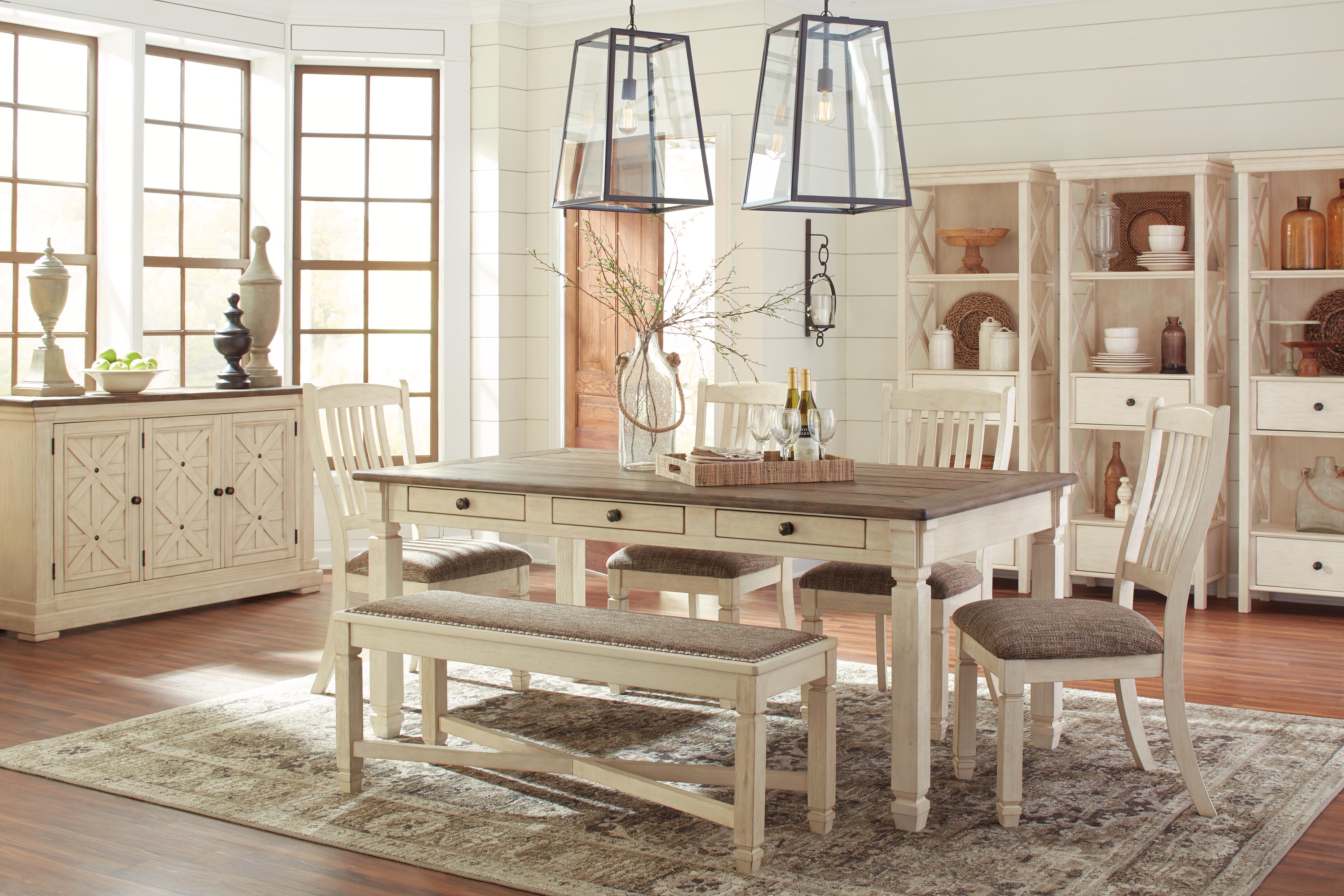 Bolanburg Dining Chair (Set of 2)
