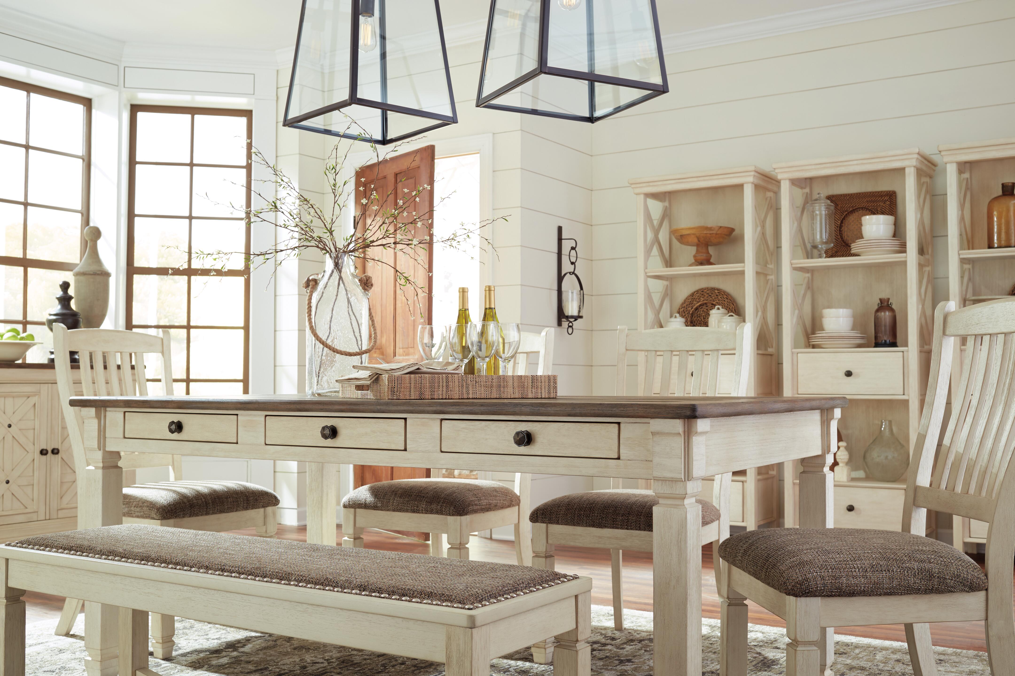 Bolanburg Dining Table