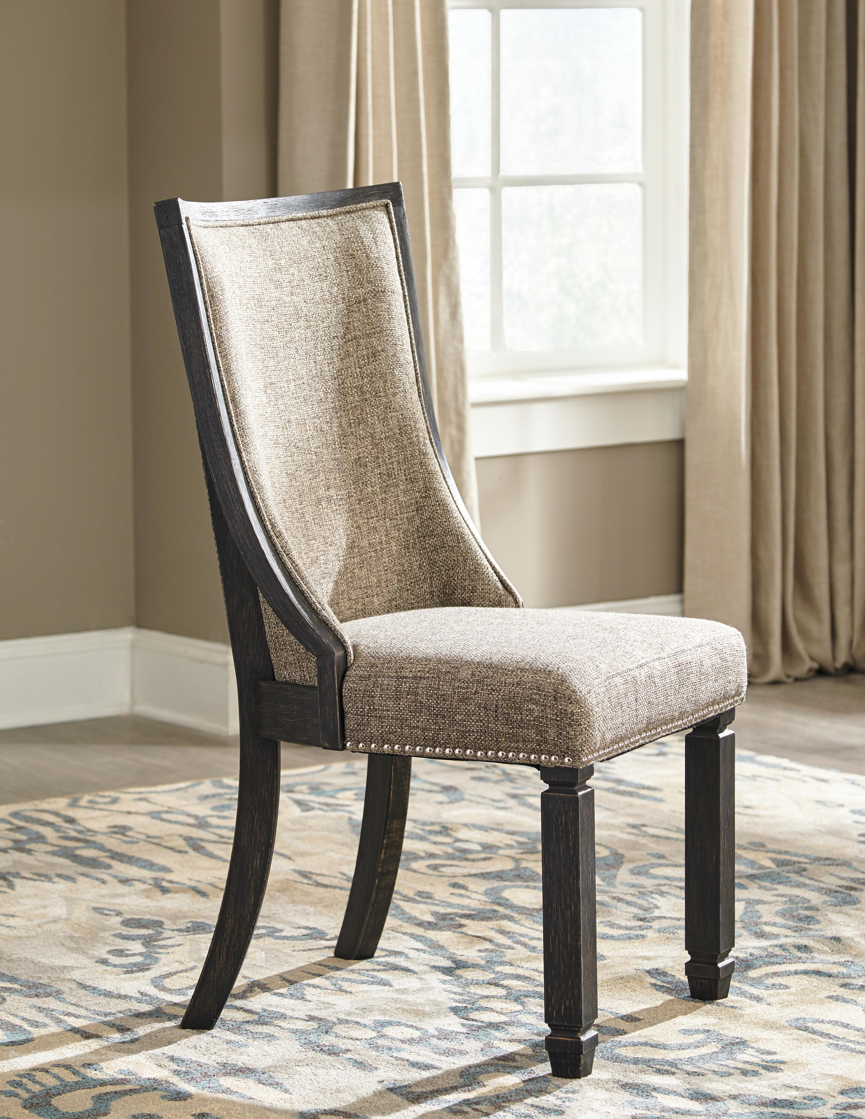 Tyler Creek Dining Chair (Set of 2)