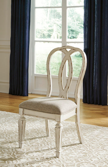 Dar Furniture - Ashley Furniture - Realyn Dining Chair (Set of 2) - Dining Chair (Set of 2) / Chipped White - D743-02X2