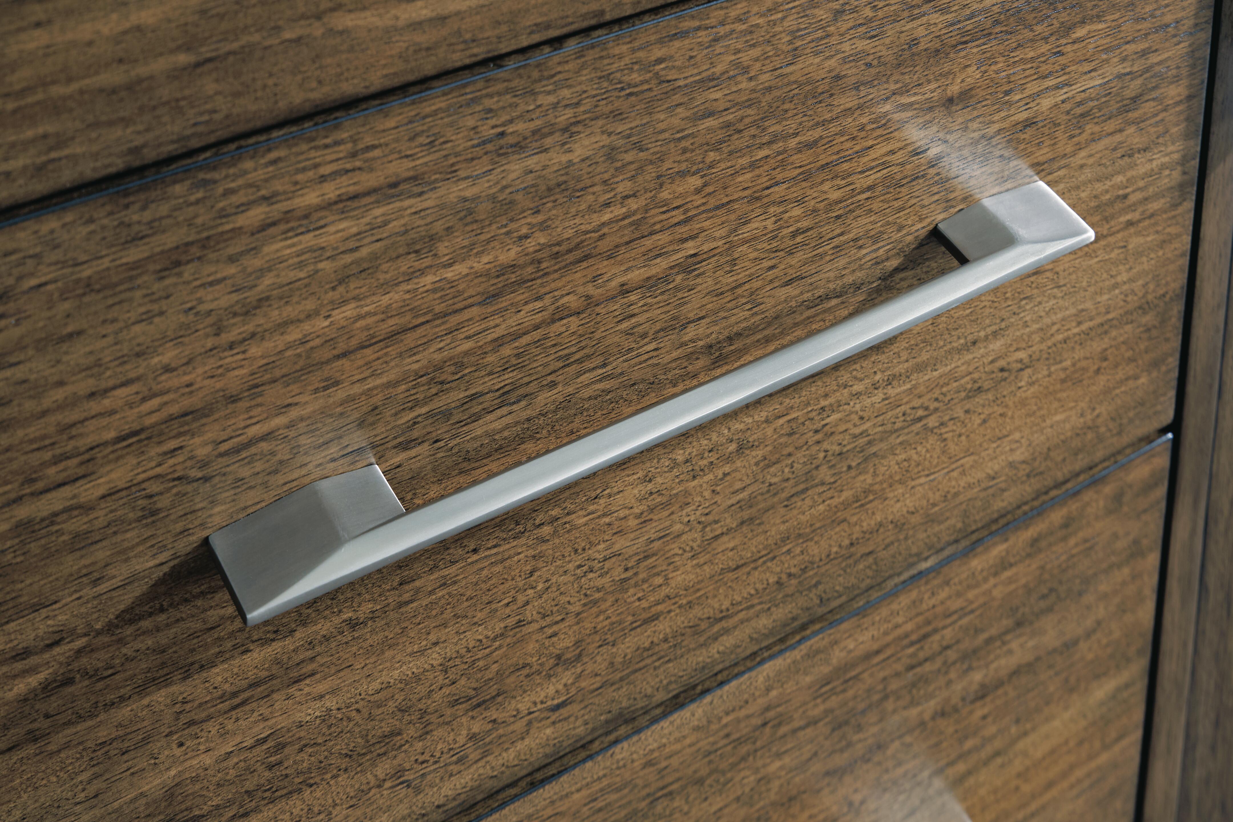 Marxmore Dining Server