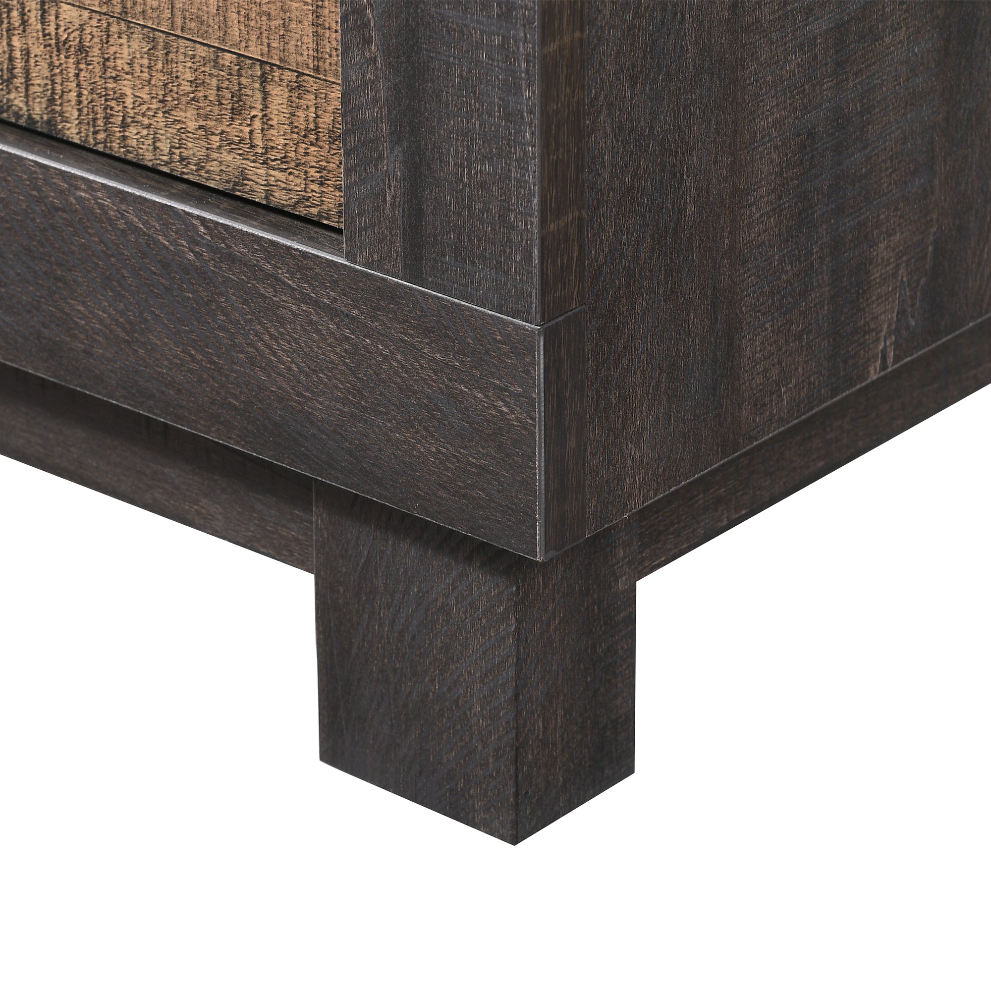 Harlington 6-Drawer Dresser w/ Mirror Set