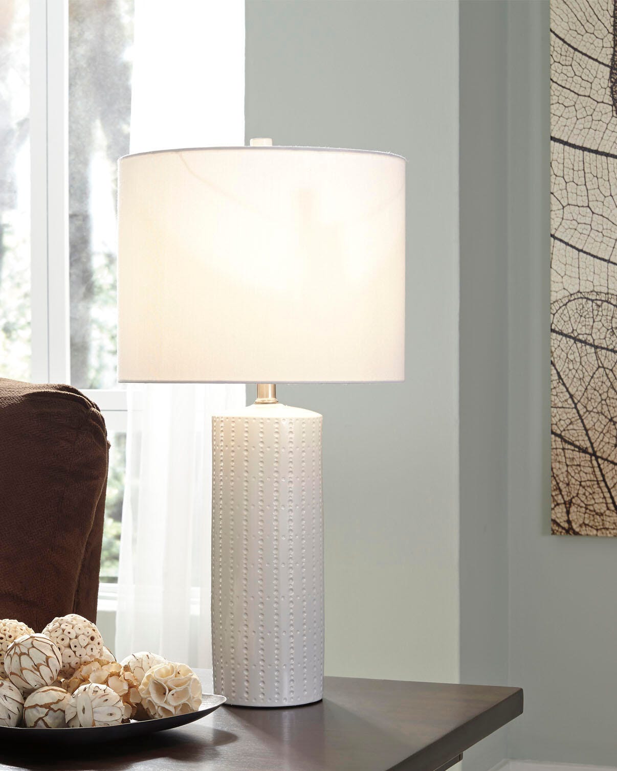Dar Furniture - Ashley Furniture - Steuben Table Lamp (Set of 2) - Ceramic Table Lamp (Set of 2) / White - L177904