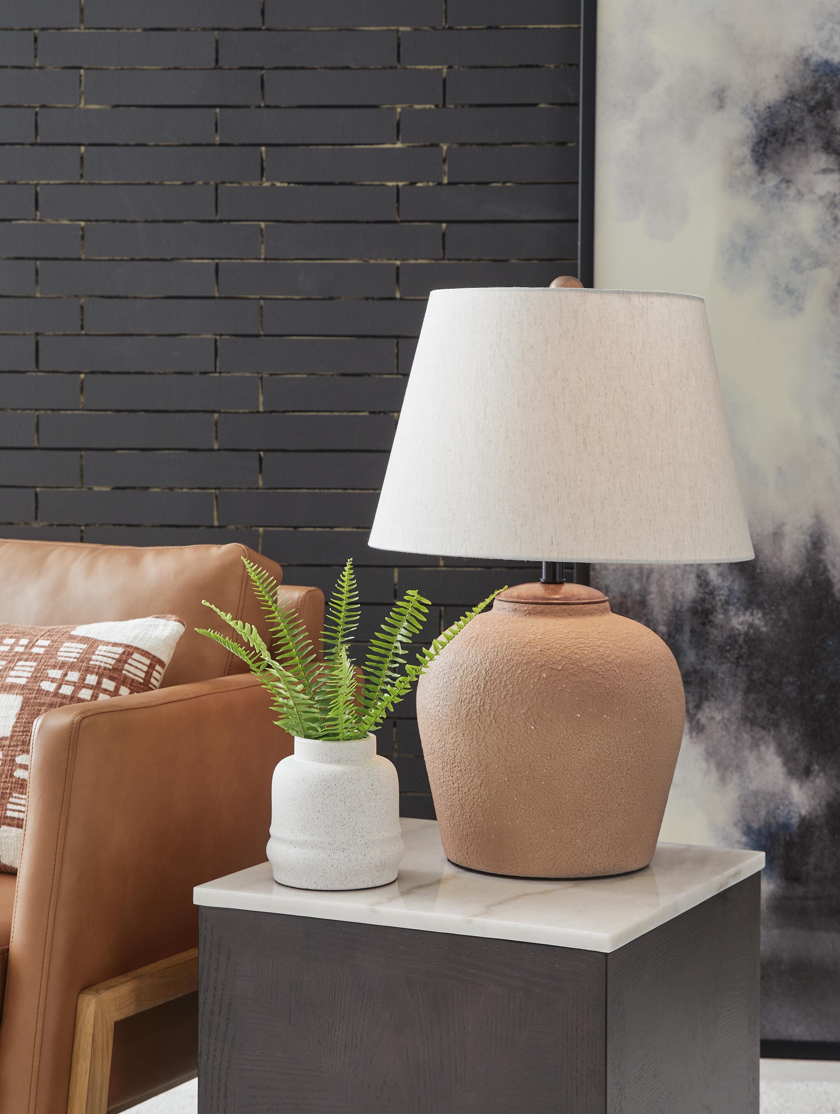 Dar Furniture - Ashley Furniture - Scantor Table Lamp - Metal Table Lamp (1/CN) / Rust - L207464
