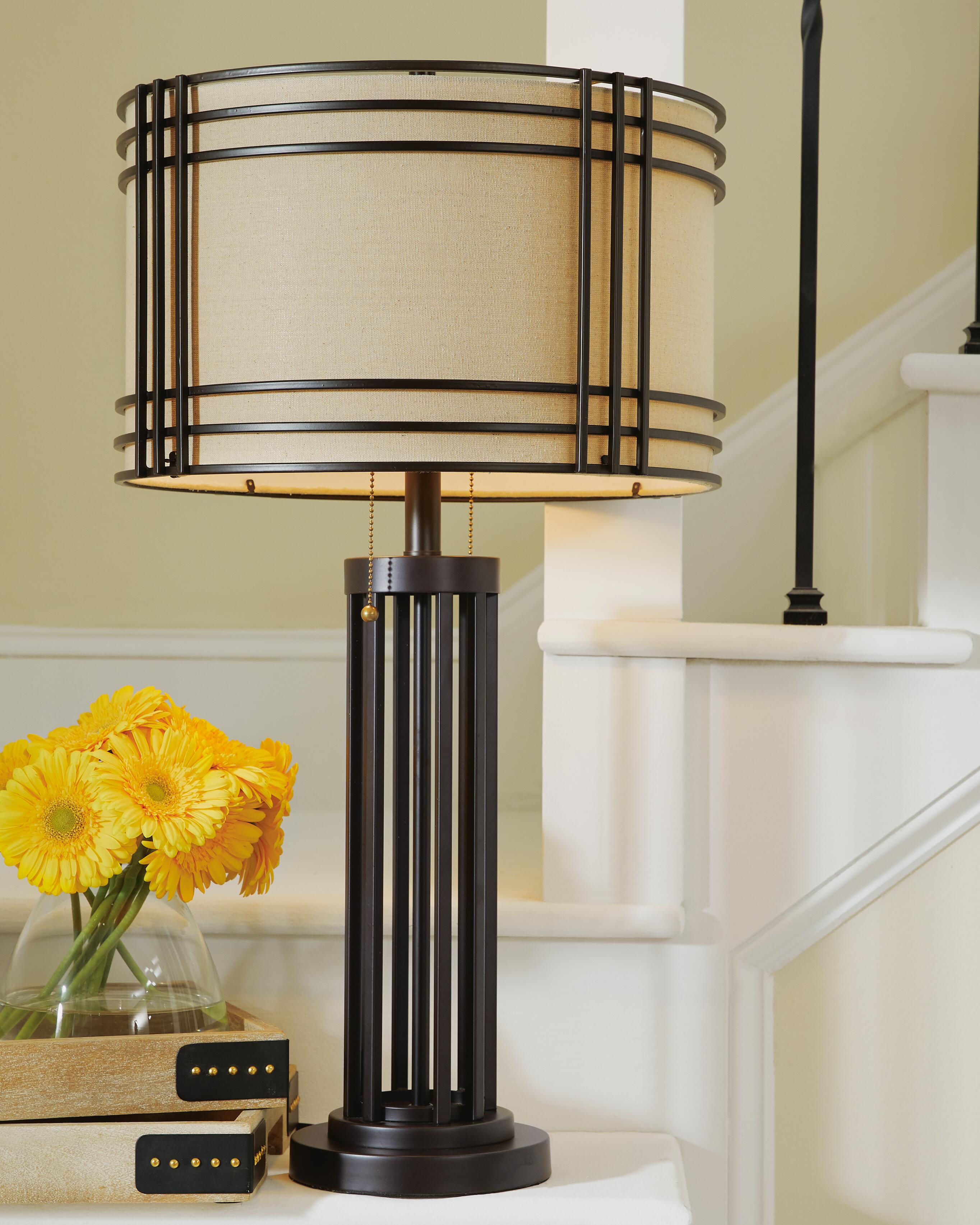 Dar Furniture - Ashley Furniture - Hanswell Table Lamp - Metal Table Lamp (1/CN) / Dark Brown - L208294