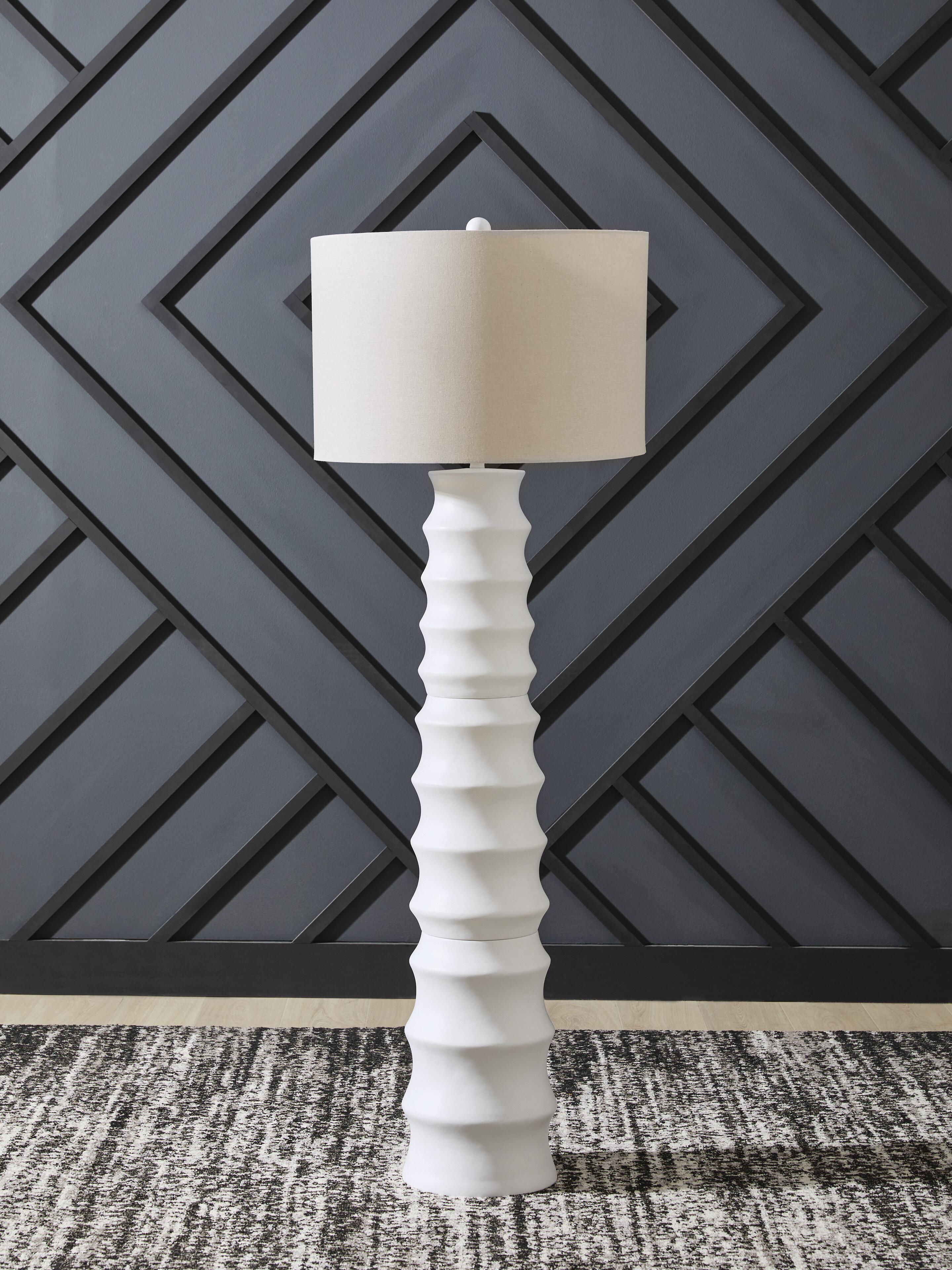 Dar Furniture - Ashley Furniture - Veraleigh Floor Lamp - Poly Floor Lamp (1/CN) / White - L235851