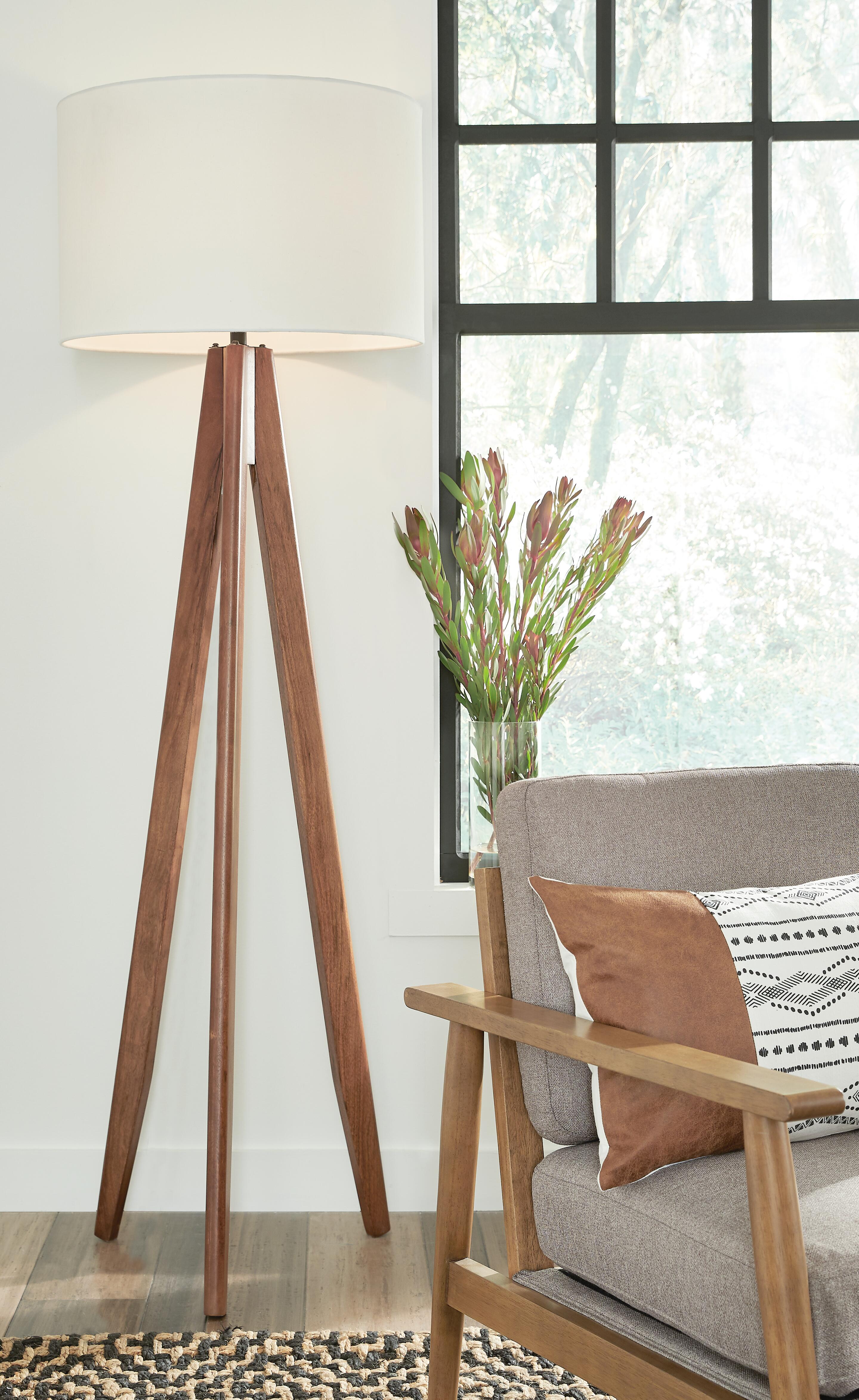 Dar Furniture - Ashley Furniture - Dallson Floor Lamp - Wood Floor Lamp (1/CN) / Brown - L329011