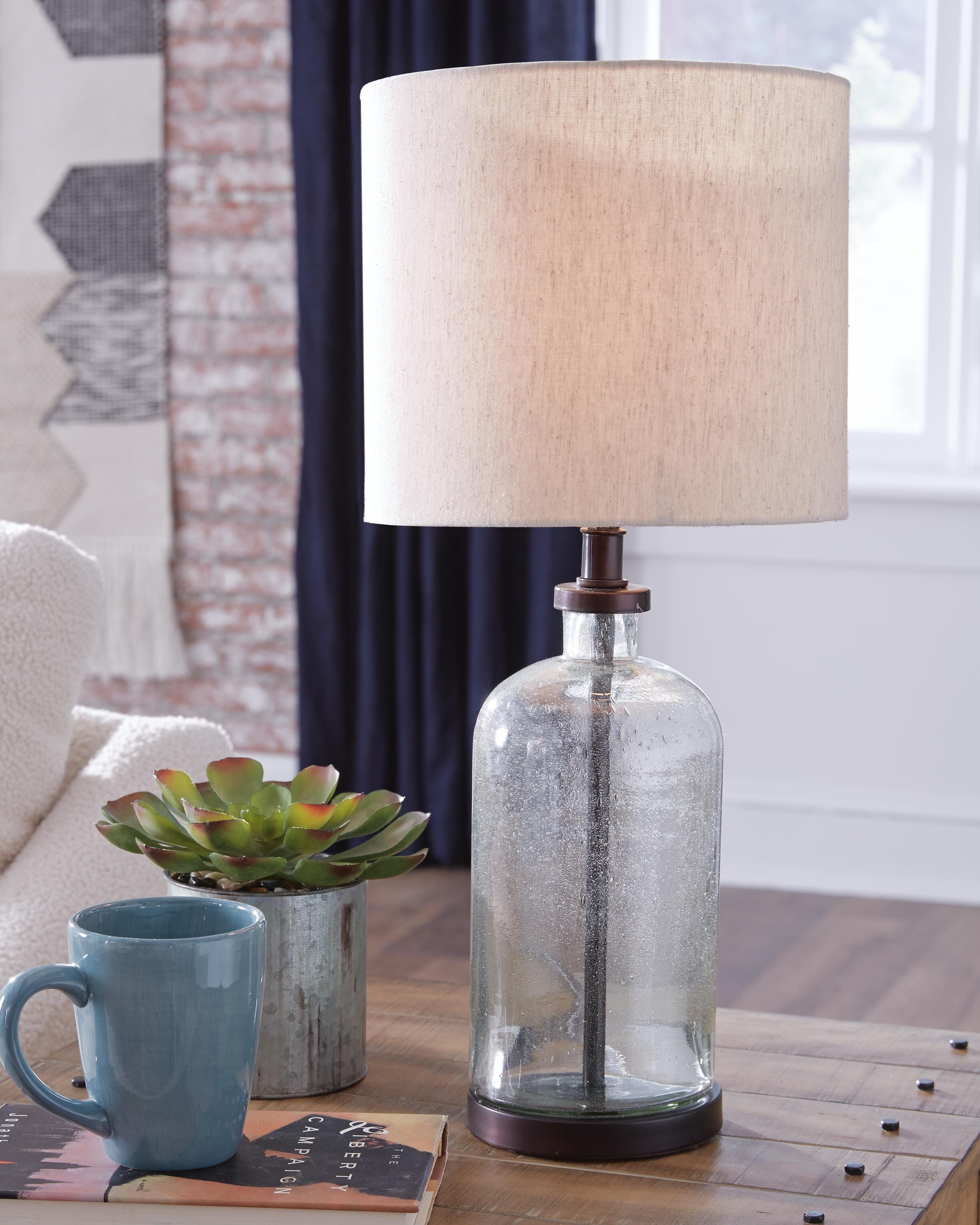 Dar Furniture - Ashley Furniture - Bandile Table Lamp - Glass Table Lamp (1/CN) / Clear/Bronze Finish - L430674