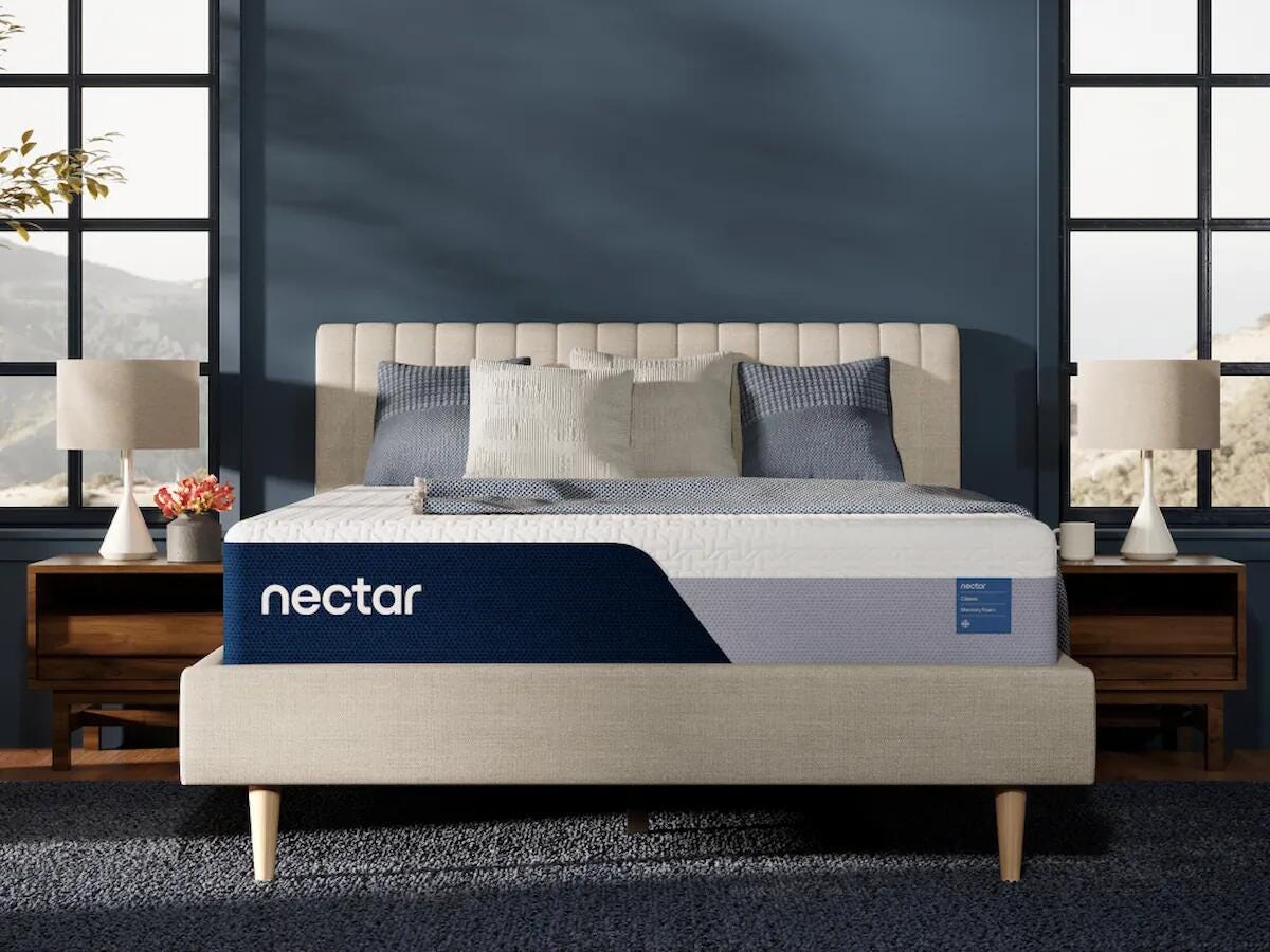 Dar Furniture - Ashley Furniture - Nectar Classic Memory Foam Queen Mattress - Queen / White - M12531