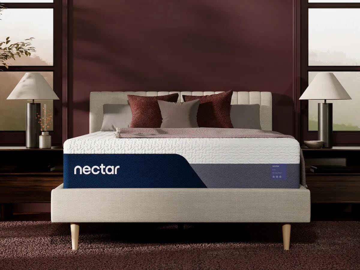 Dar Furniture - Ashley Furniture - Nectar Luxe Memory Foam Queen Mattress - Queen / White - M12731