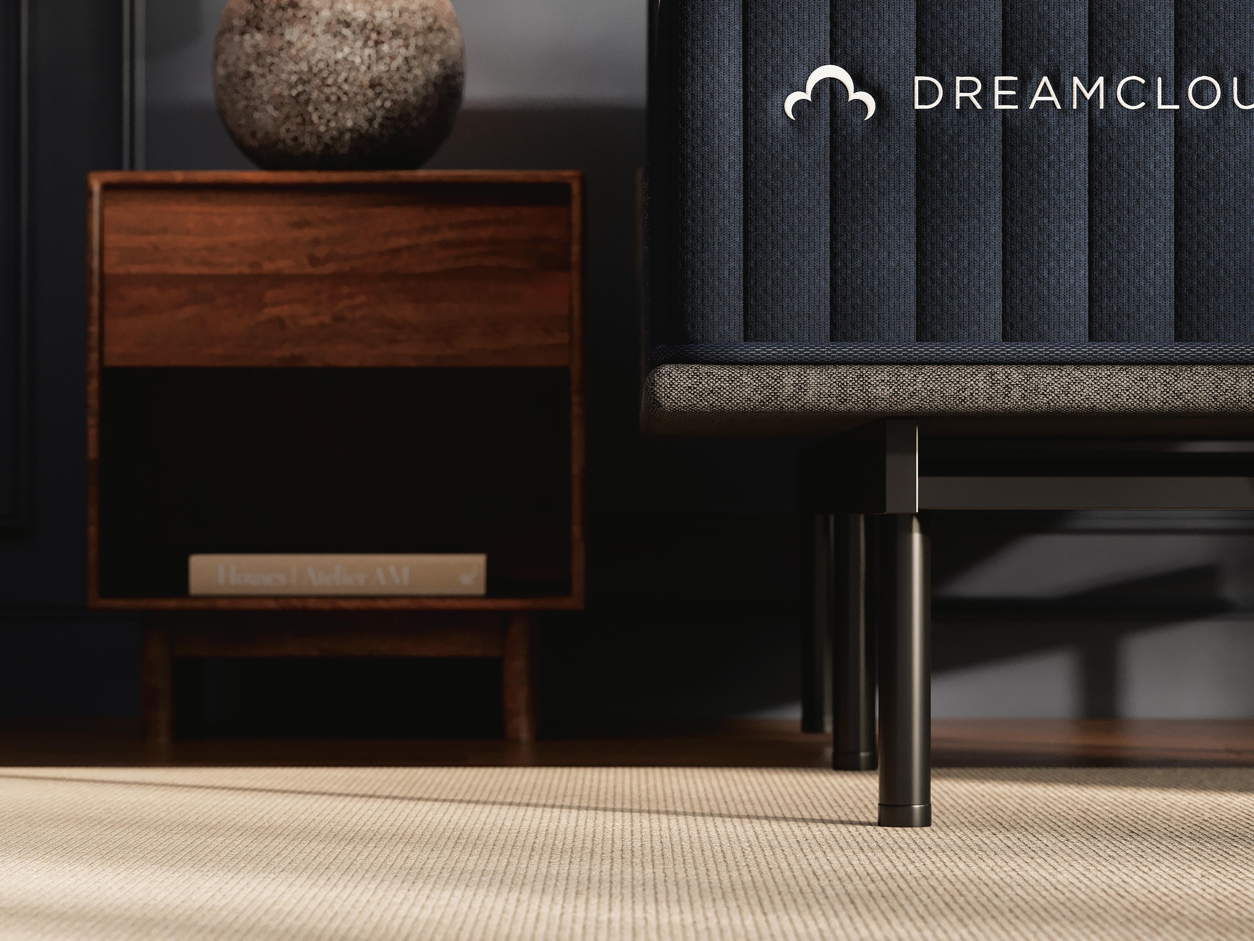 DreamCloud Classic Hybrid Twin Mattress