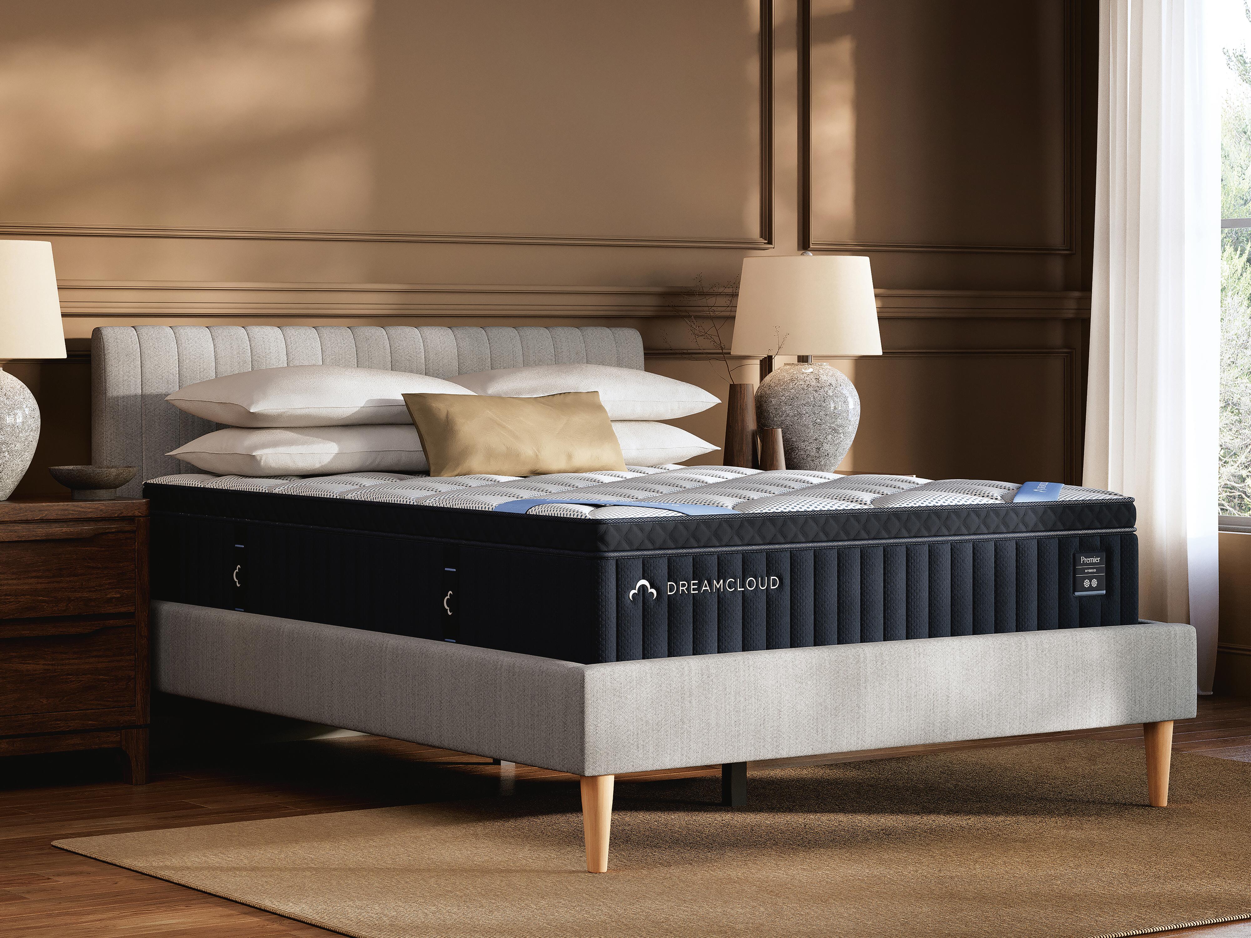 Dar Furniture - Ashley Furniture - DreamCloud Premier Hybrid California King Mattress - California King / White - M13651
