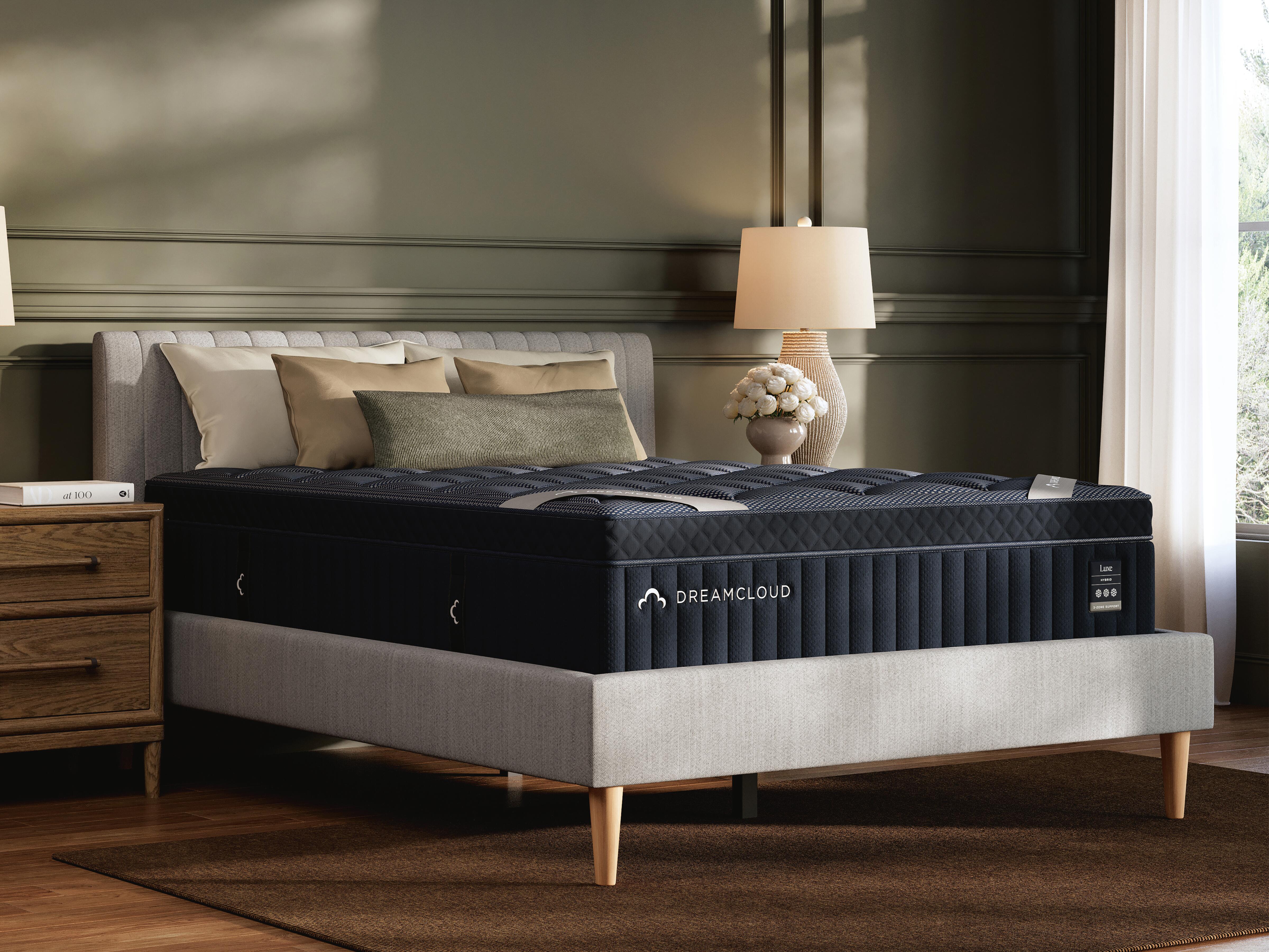 DreamCloud Luxe Hybrid California King Mattress