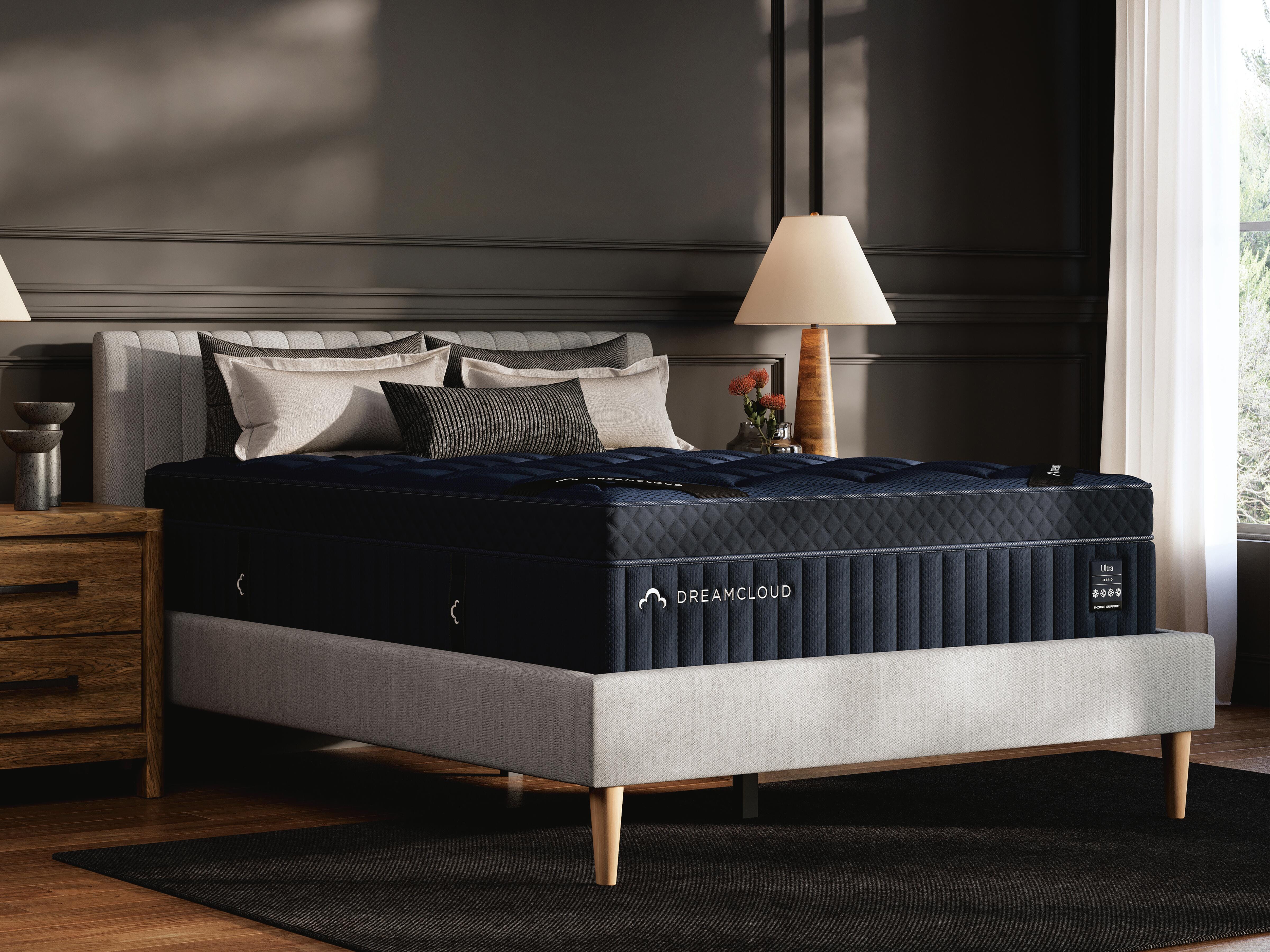 Dar Furniture - Ashley Furniture - DreamCloud Ultra Hybrid California King Mattress - California King / White - M13851