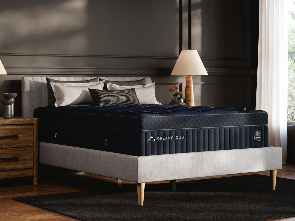 Dar Furniture - Ashley Furniture - DreamCloud Ultra Hybrid California King Mattress - California King / White - M13851