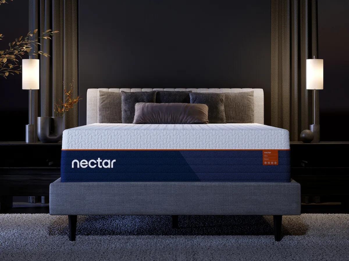 Dar Furniture - Ashley Furniture - Nectar Ultra Hybrid Queen Mattress - Queen / White - M14331CR