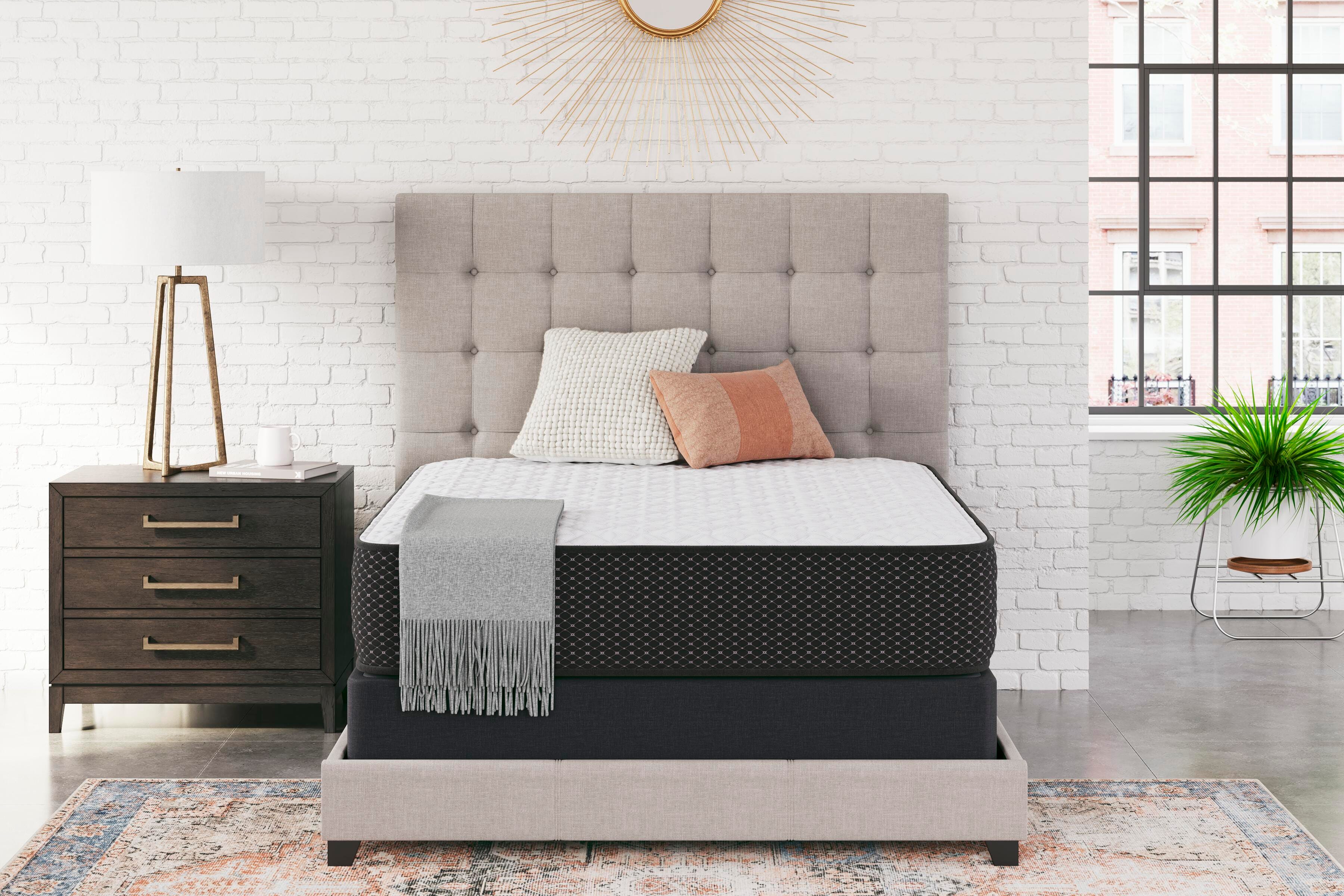 Dar Furniture - Ashley Furniture - Limited Edition Firm California King Mattress - California King / White - M41051