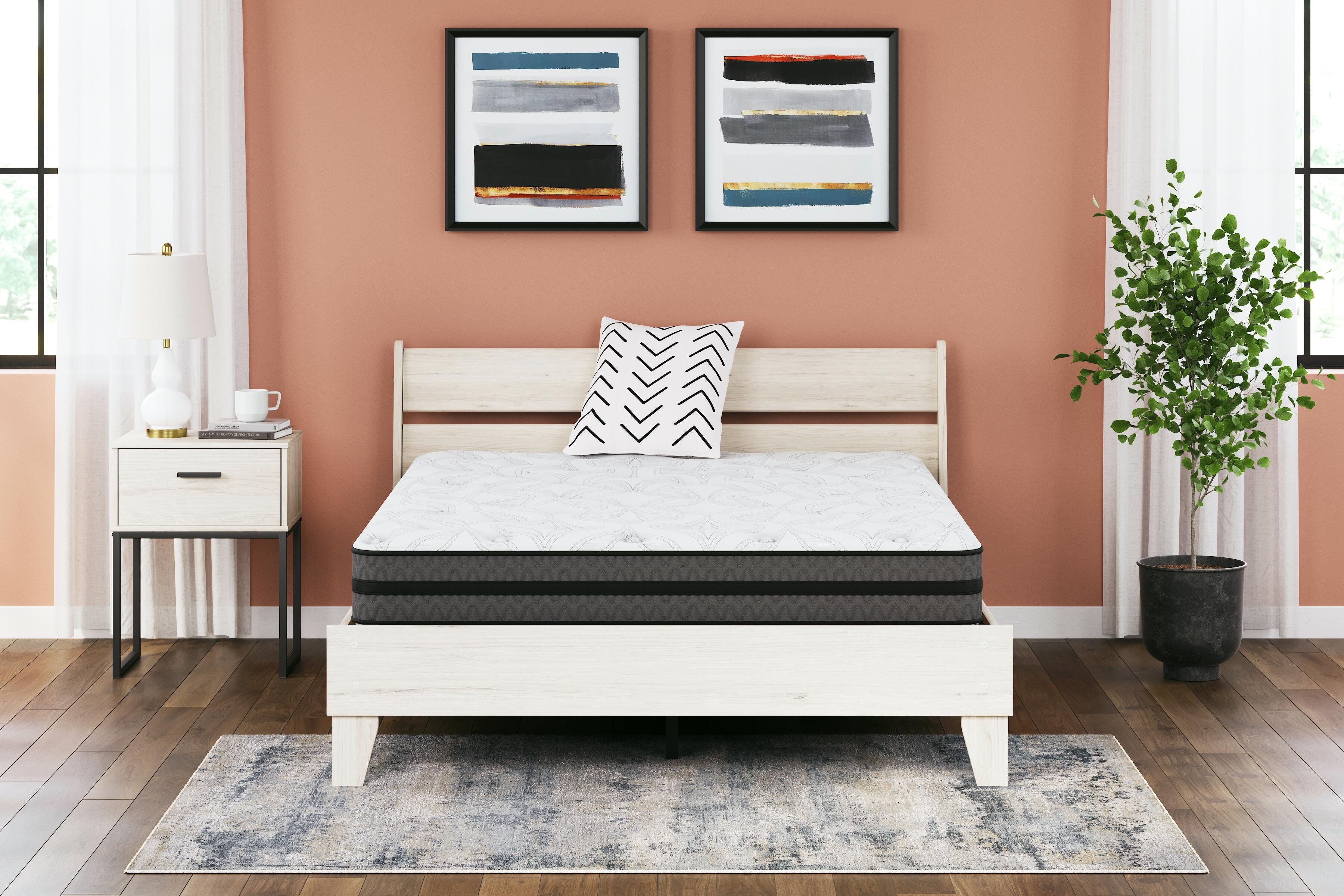 Dar Furniture - Ashley Furniture - 10 Inch Pocketed Hybrid Full Mattress - Full / White - M58921
