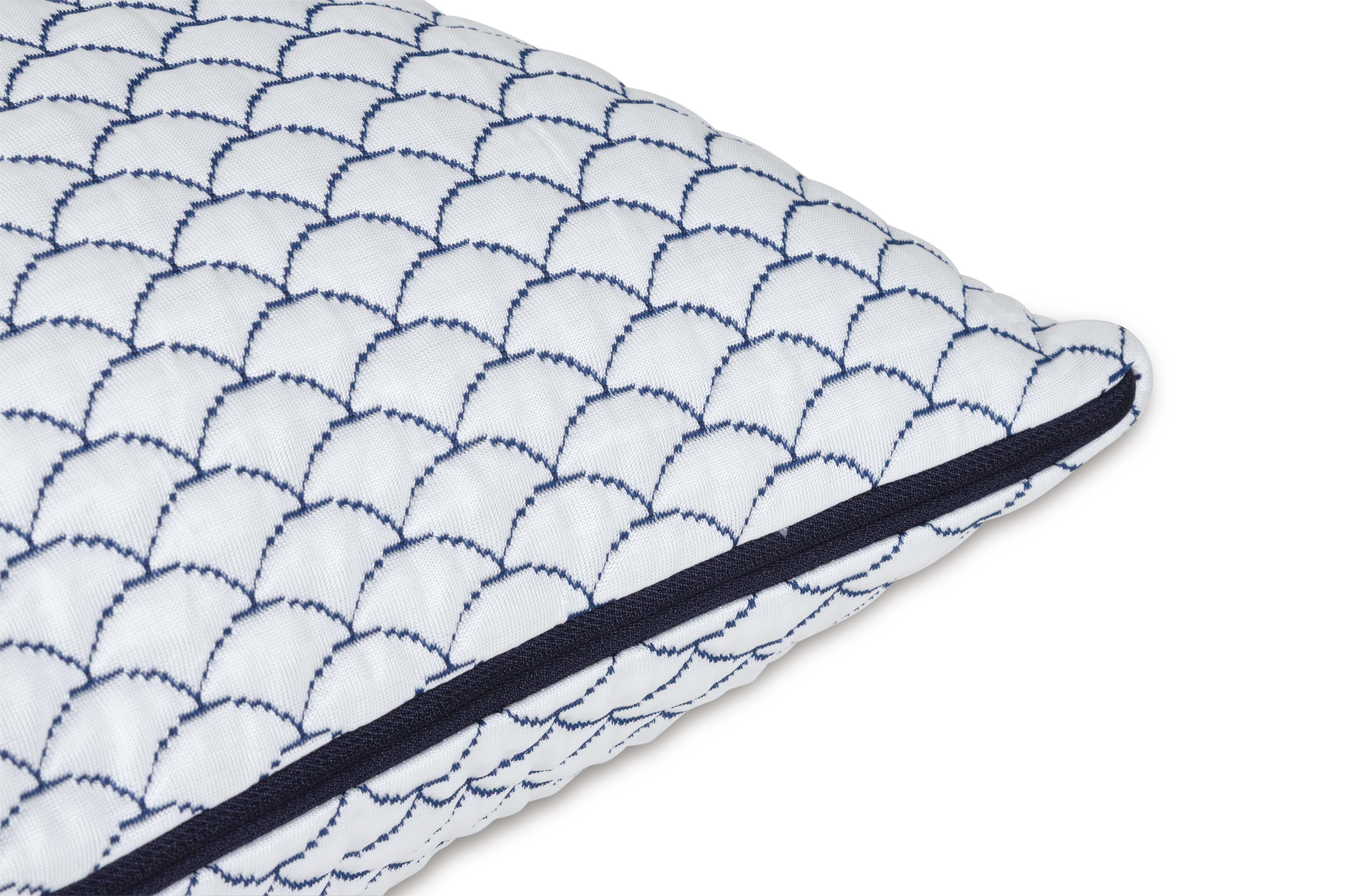 DreamCloudTM Classic Queen/King Pillow (Set of 4)