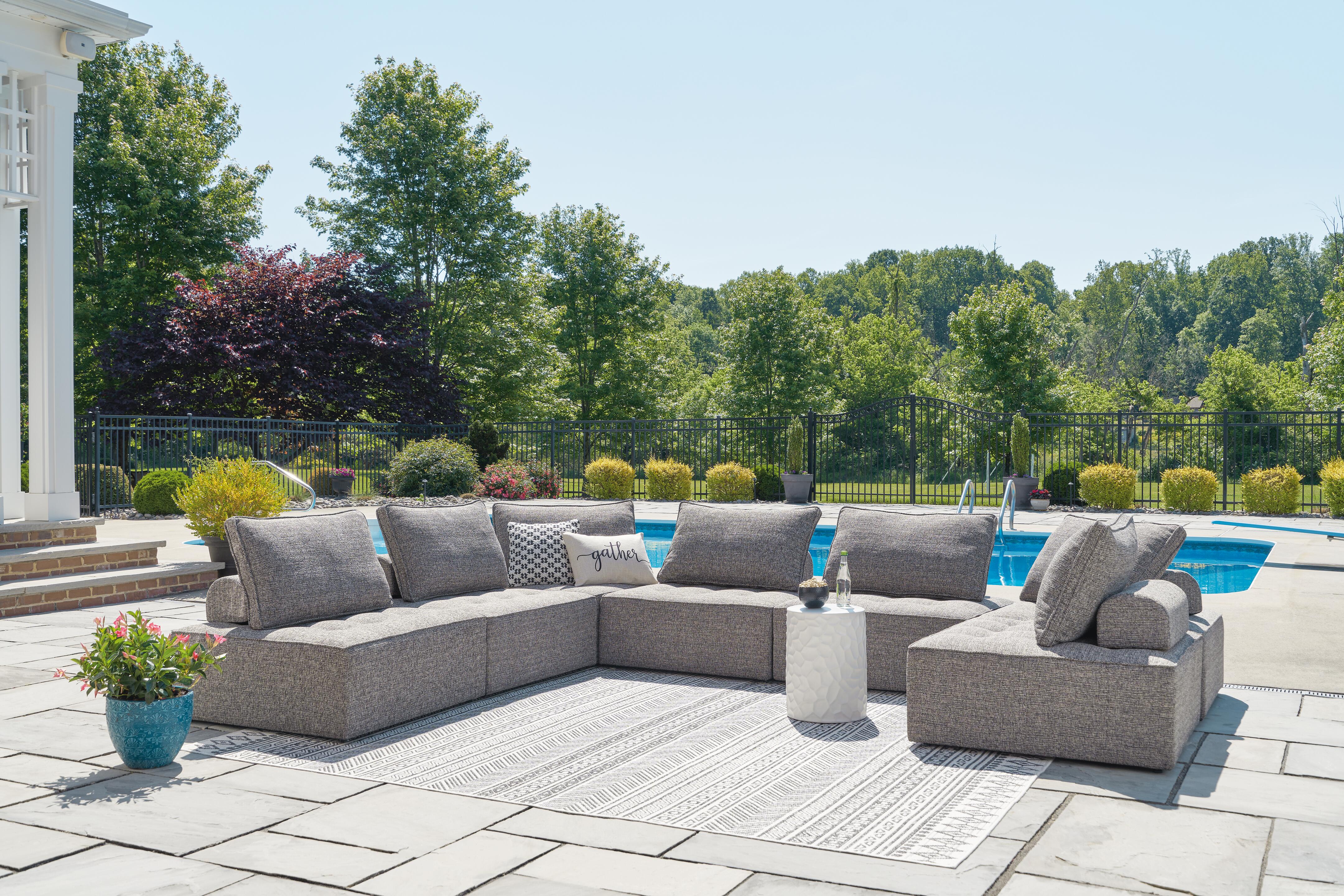 Dar Furniture - Ashley Furniture - Bree Zee 7-Piece Outdoor Sectional - 7-Piece Outdoor Sectional / Brown - P160P2