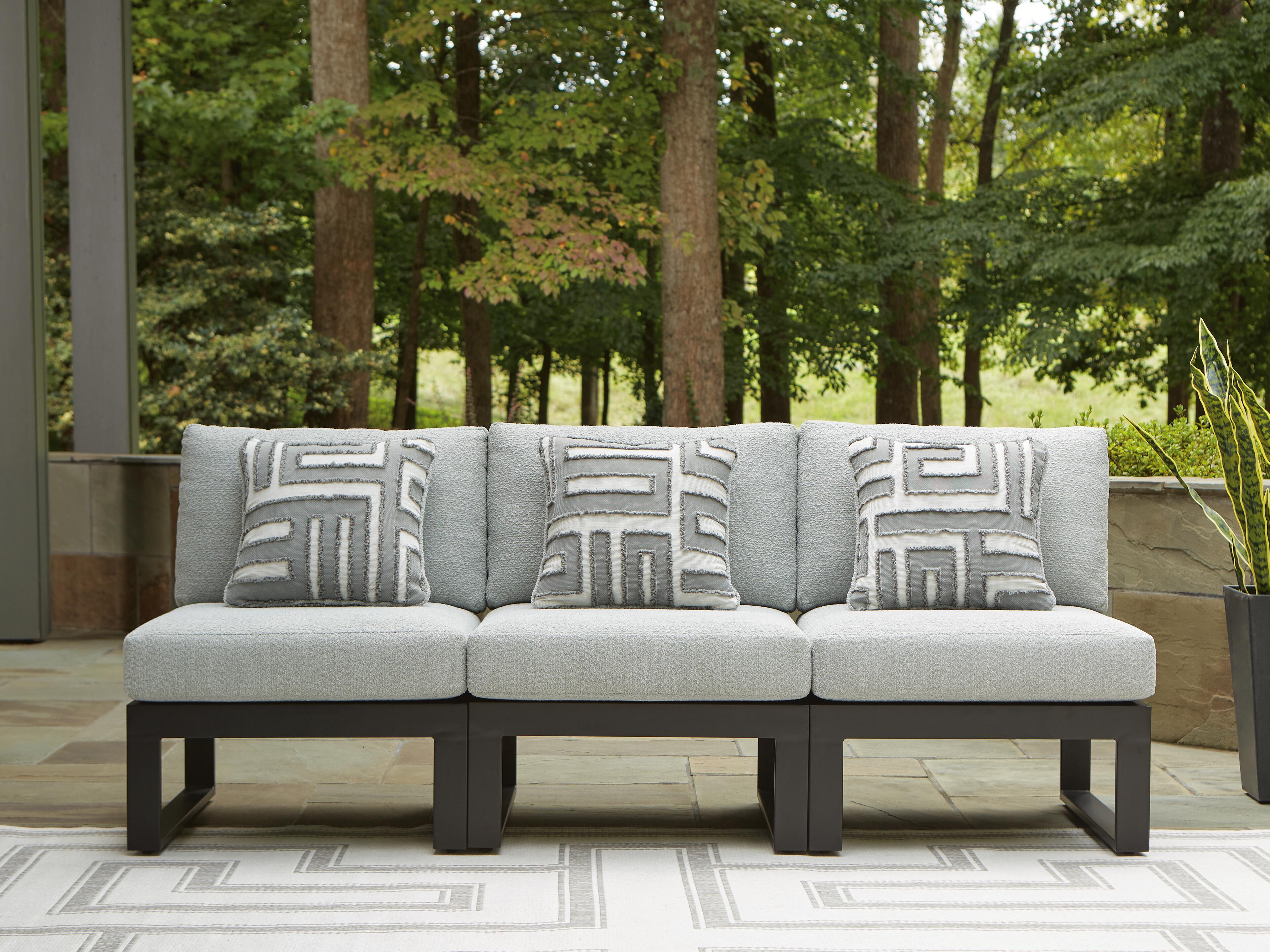 Dar Furniture - Ashley Furniture - Beachloft 3-Piece Outdoor Sectional - 3-Piece Outdoor Sectional / Black/Gray - P490P6