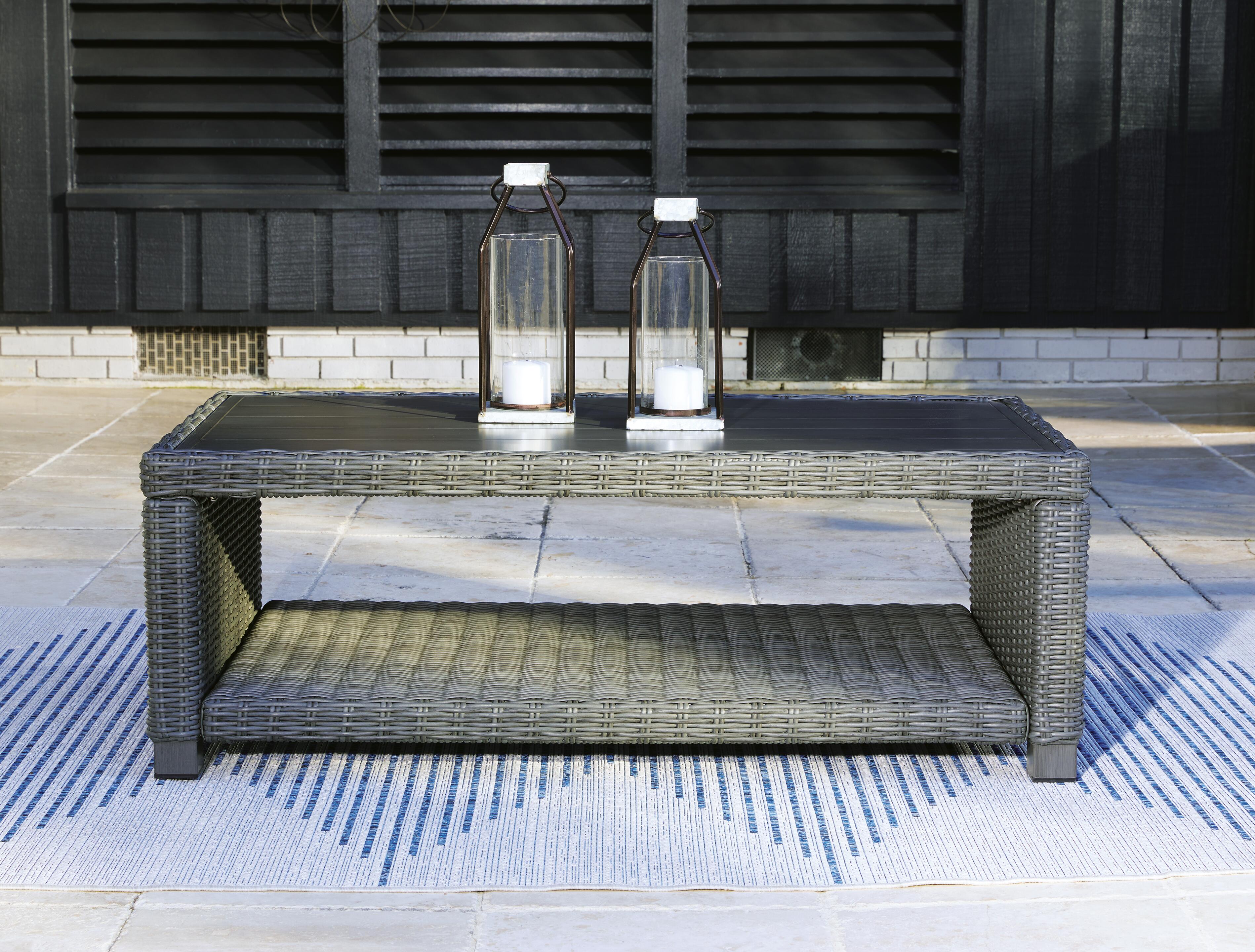 Dar Furniture - Ashley Furniture - Elite Park Outdoor Coffee Table - Rectangular Cocktail Table / Gray - P518-701