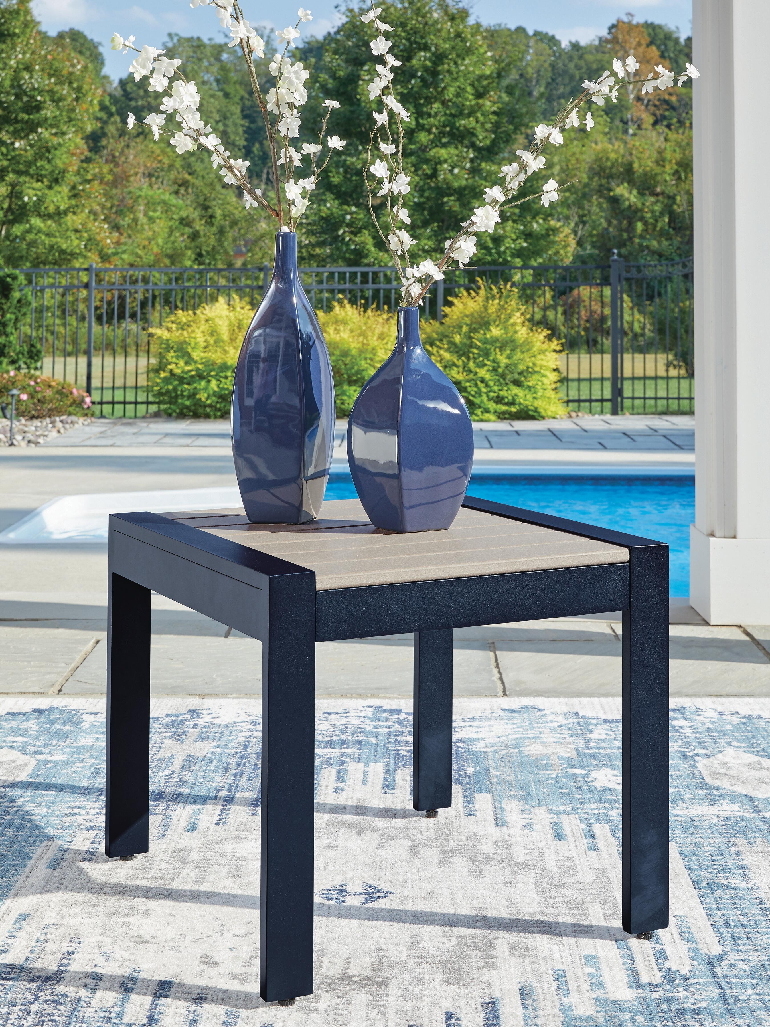 Dar Furniture - Ashley Furniture - East Beach Outdoor End Table - Rectangular End Table / Navy Blue/Driftwood - PCP587-703