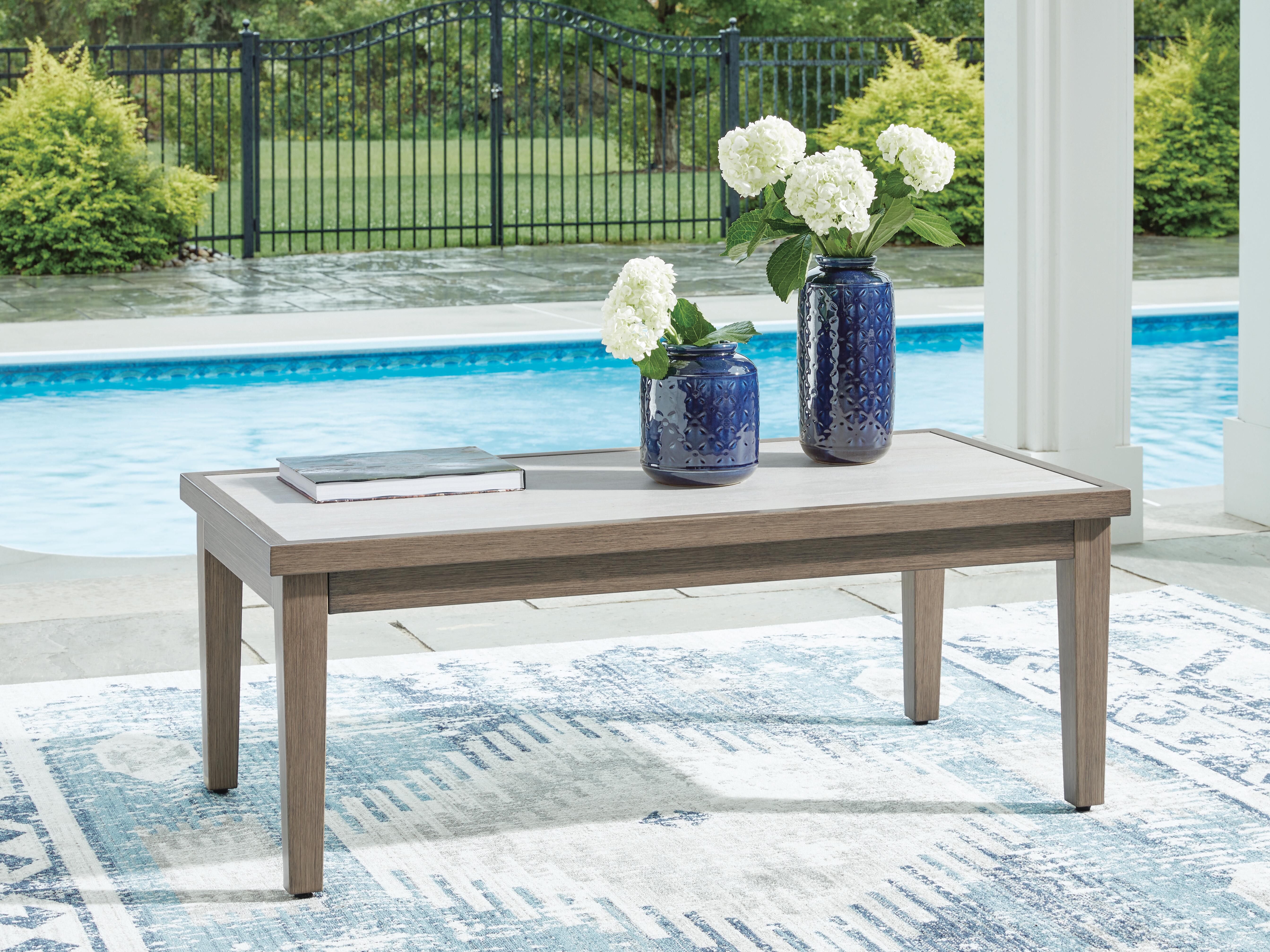 Dar Furniture - Ashley Furniture - Rainier Ranch Outdoor Coffee Table - Rectangular Cocktail Table / Brown/Beige - P701-701