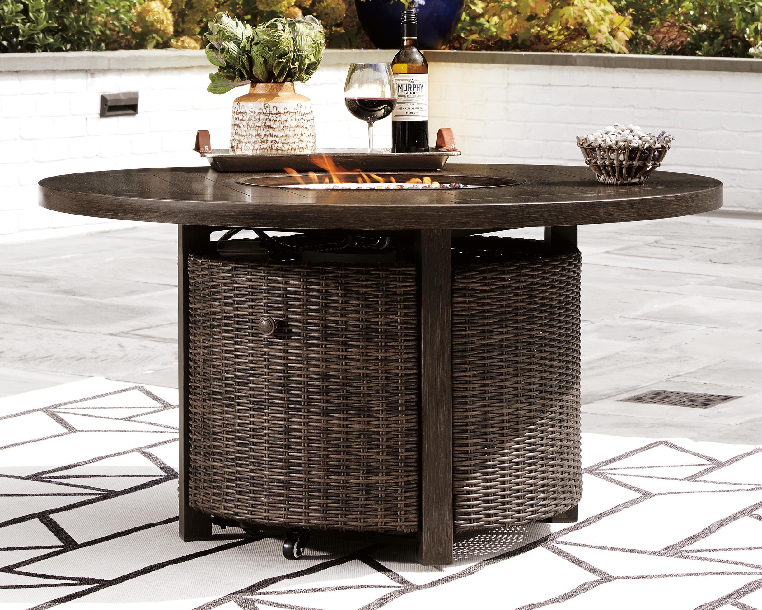 Dar Furniture - Ashley Furniture - Paradise Trail Fire Pit Table - Round Fire Pit Table / Medium Brown - P750-776
