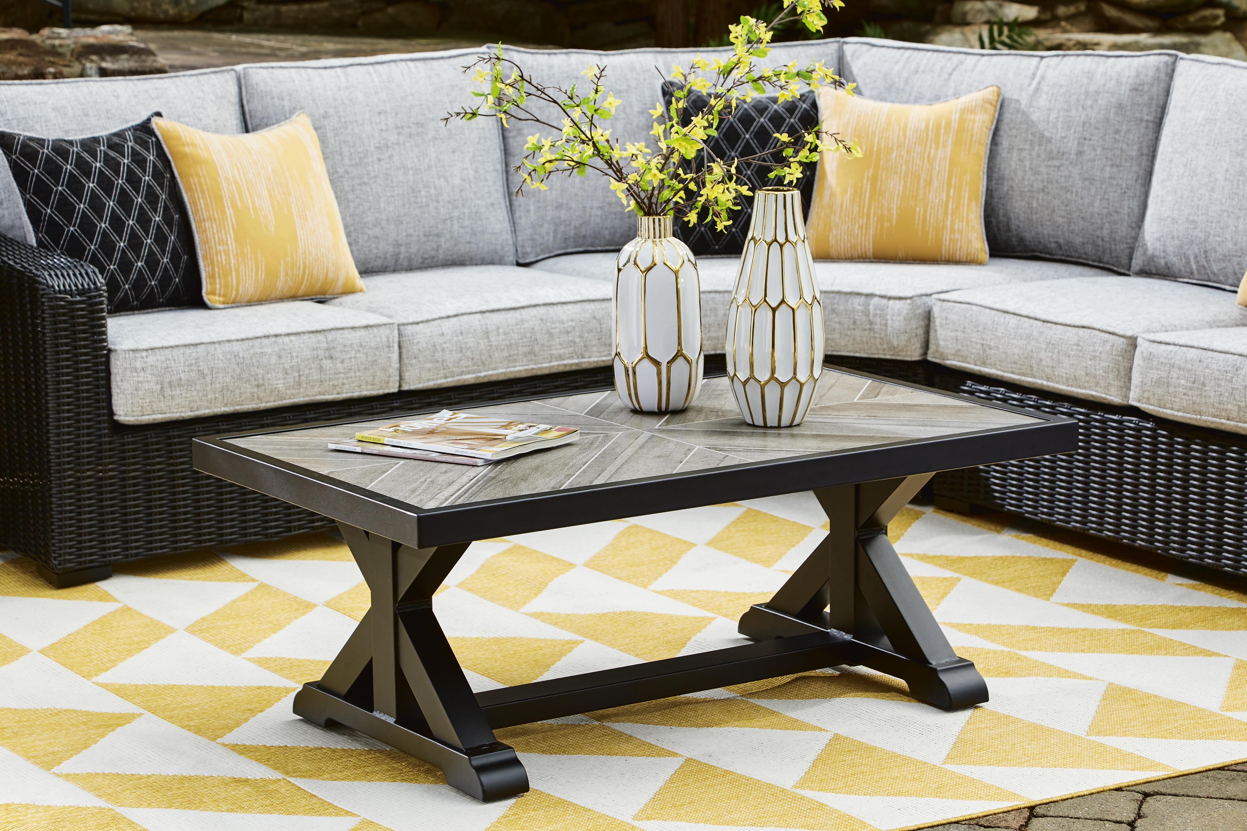 Dar Furniture - Ashley Furniture - Beachcroft Outdoor Coffee Table - Rectangular Cocktail Table / Black/Light Gray - P792-701