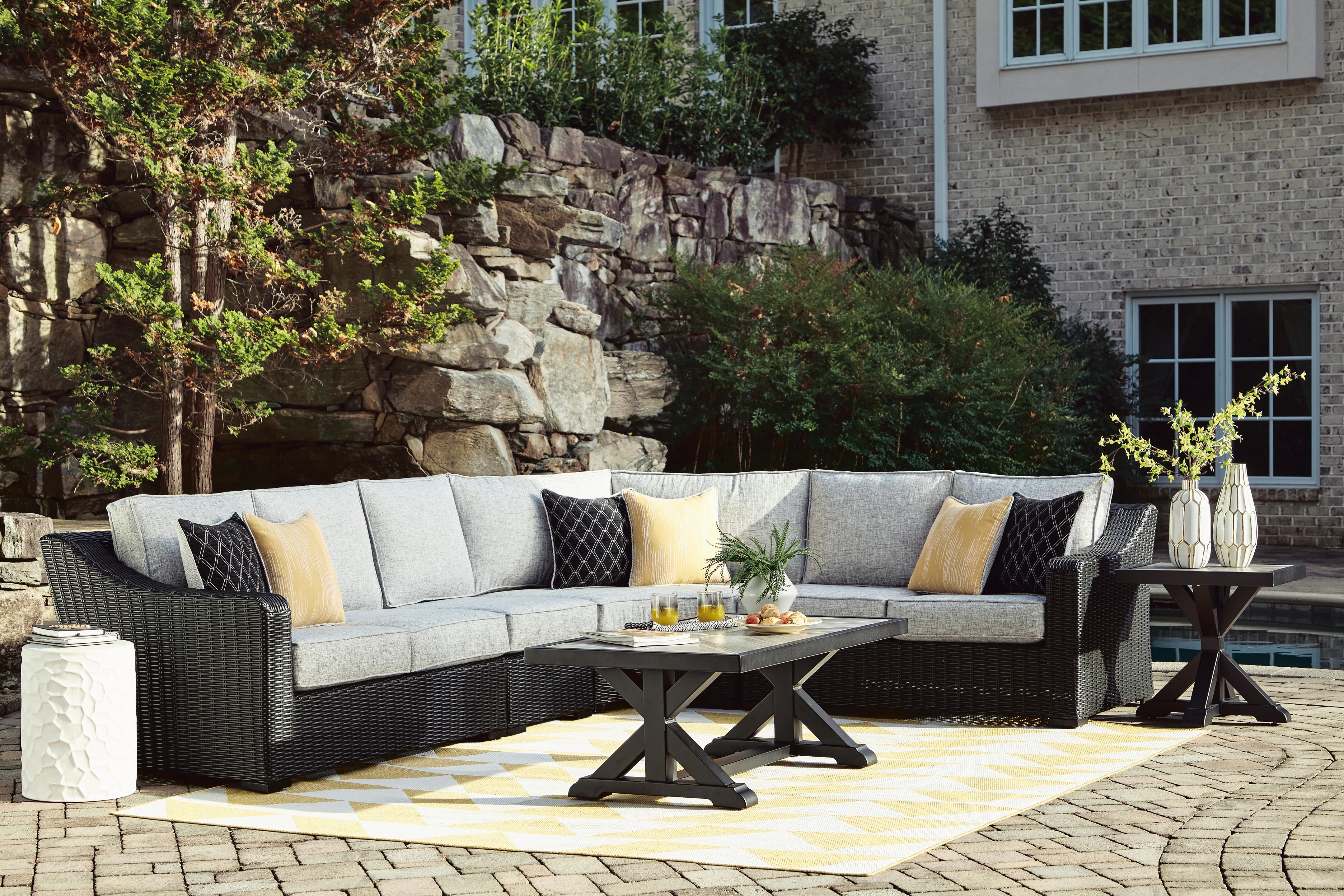 Dar Furniture - Ashley Furniture - Beachcroft 4-Piece Outdoor Sectional - 4-Piece Outdoor Sectional / Black/Light Gray - P792P2