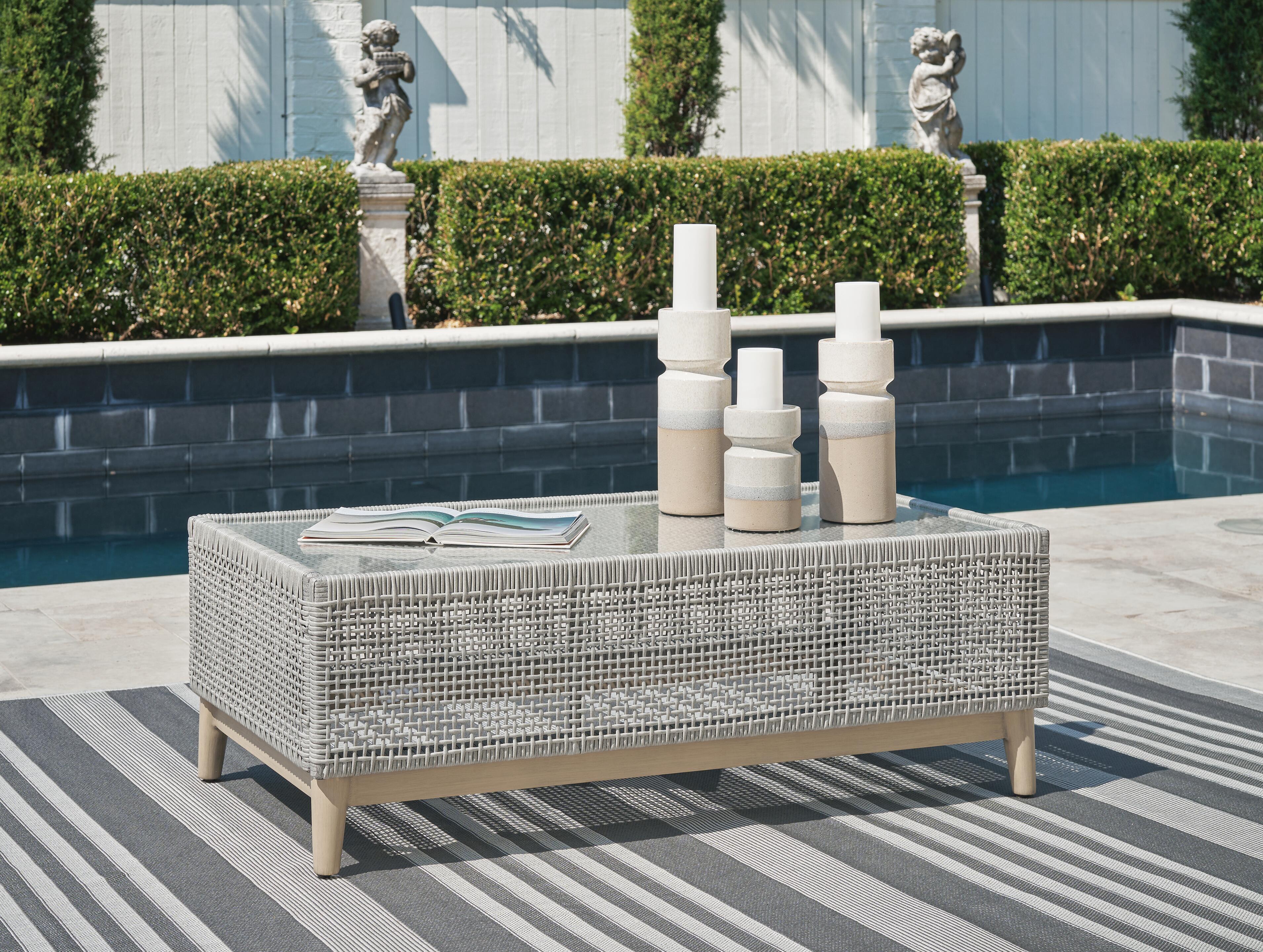 Dar Furniture - Ashley Furniture - Seton Creek Outdoor Coffee Table - Rectangular Cocktail Table / Gray - P798-701