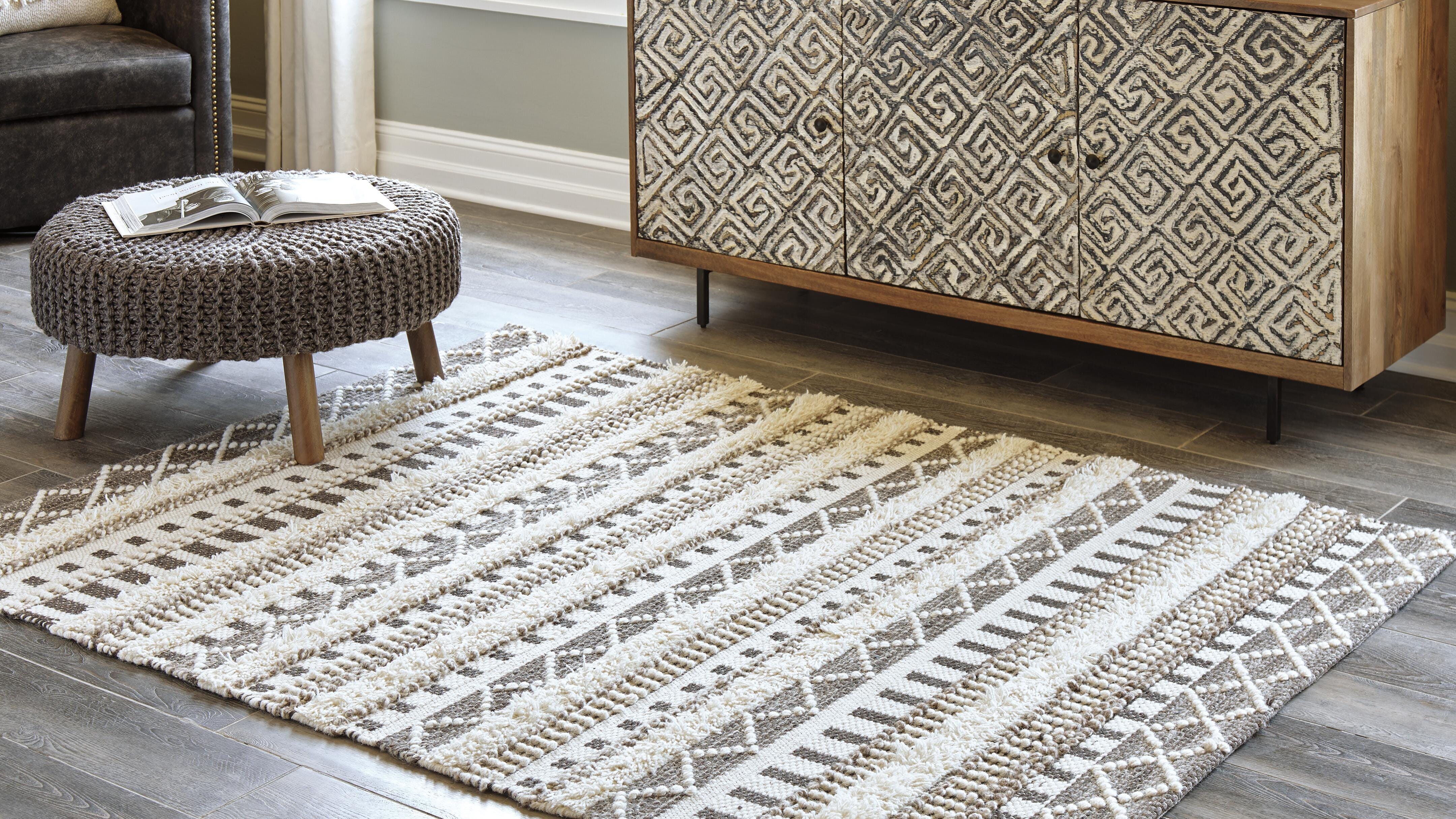 Dar Furniture - Ashley Furniture - Karalee 8' x 10' Rug - 8' x 10' Rug / Ivory/Brown - R404441