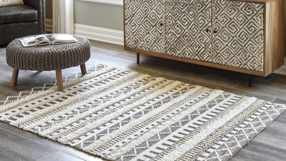 Dar Furniture - Ashley Furniture - Karalee 8' x 10' Rug - 8' x 10' Rug / Ivory/Brown - R404441