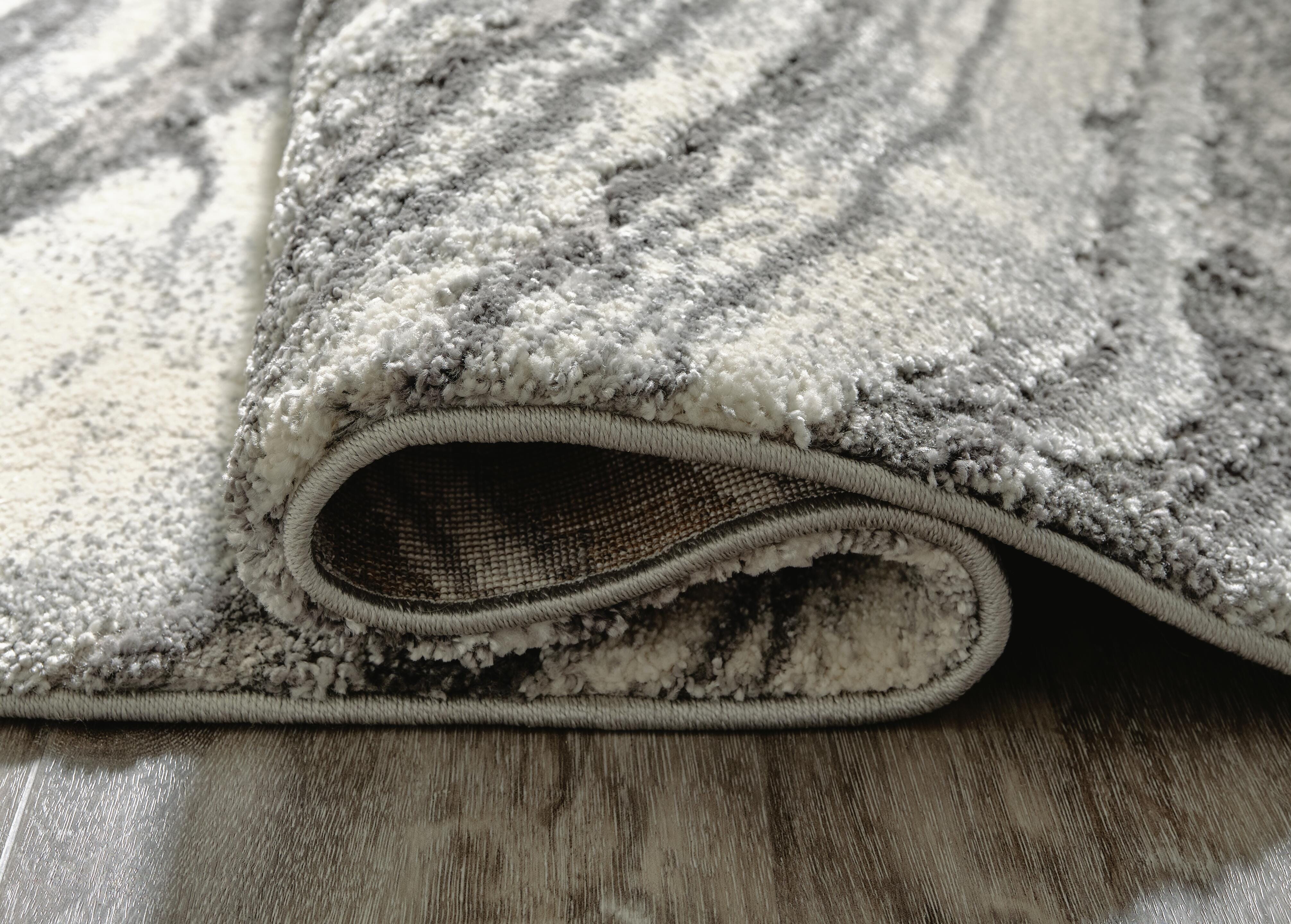 Wysdale 5'3" x 7'3" Rug