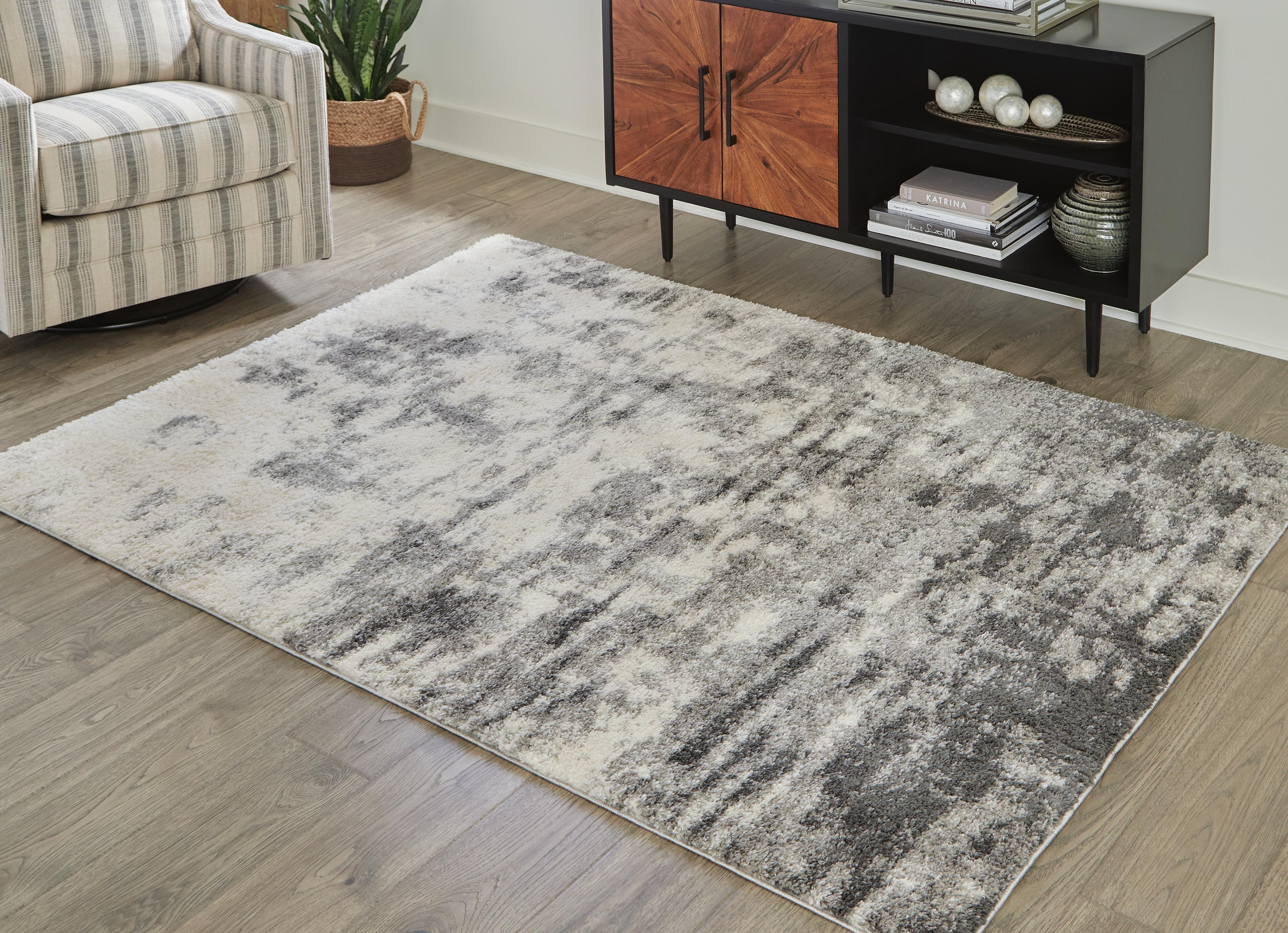 Dar Furniture - Ashley Furniture - Gerdie 7'10" x 10' Rug - 7'10" x 10' Rug / Cream/Gray - R404991