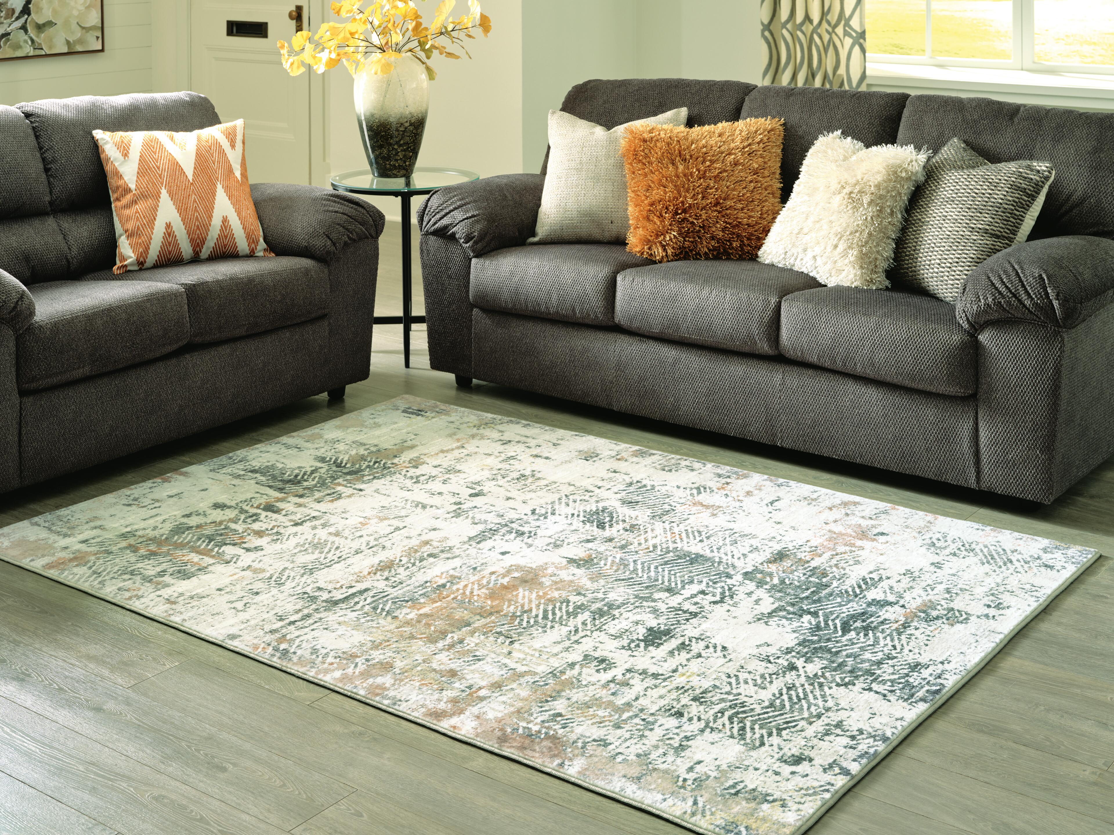 Redlings 5' x 7' Rug