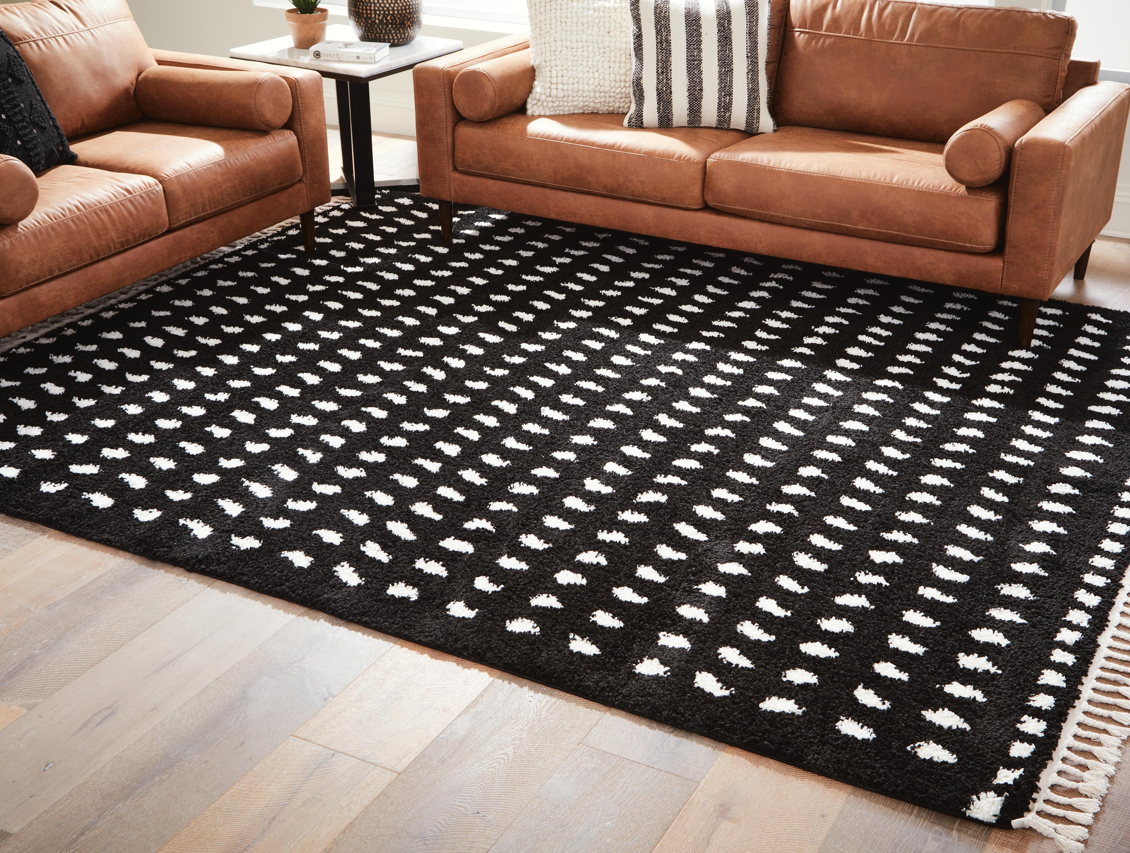 Dar Furniture - Ashley Furniture - Minston 5' x 7' Rug - 5' x 7' Rug / Black/White - R405952